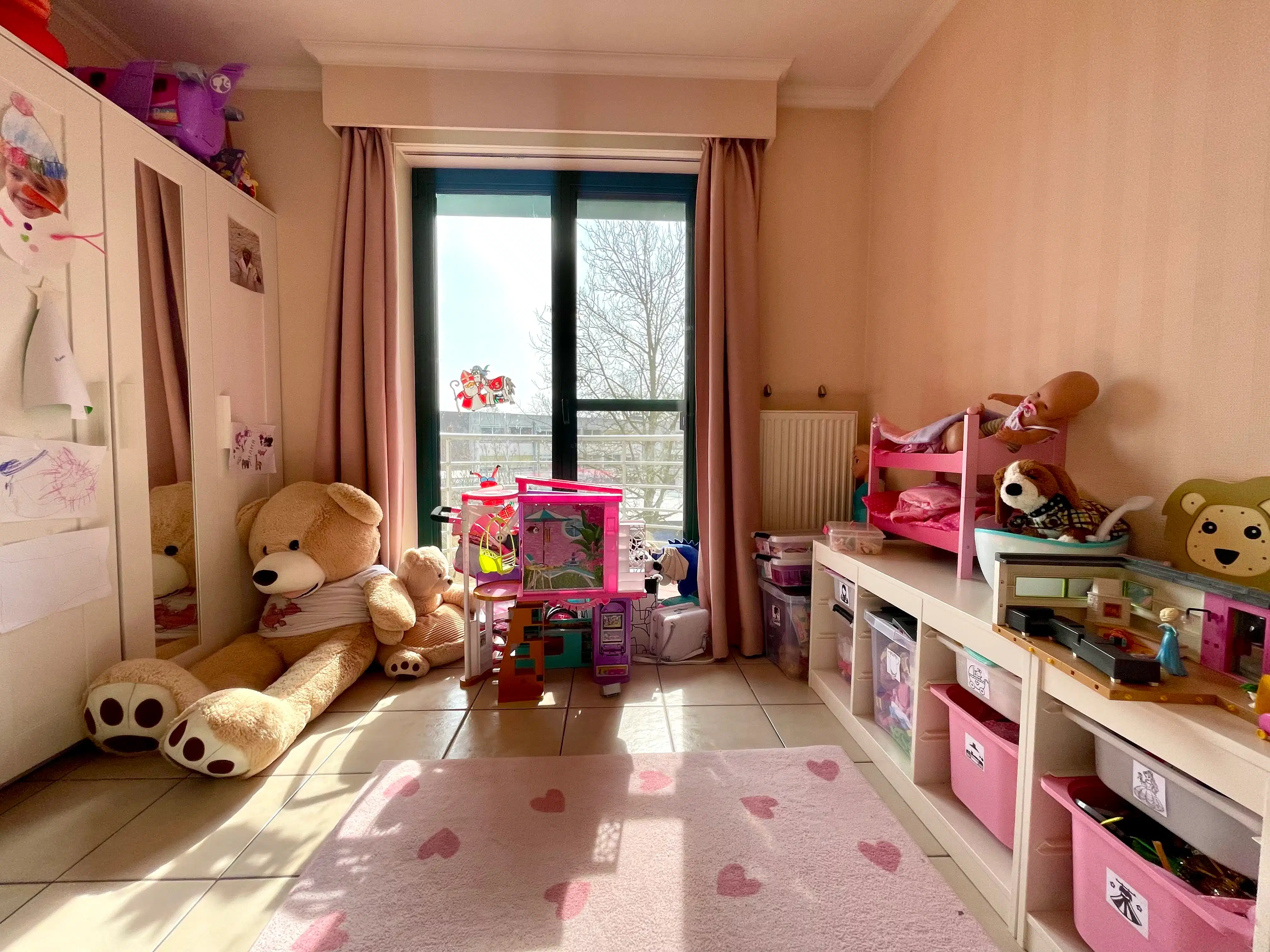 Instapklaar drieslaapkamer-appartement in centrum Evergem foto 12