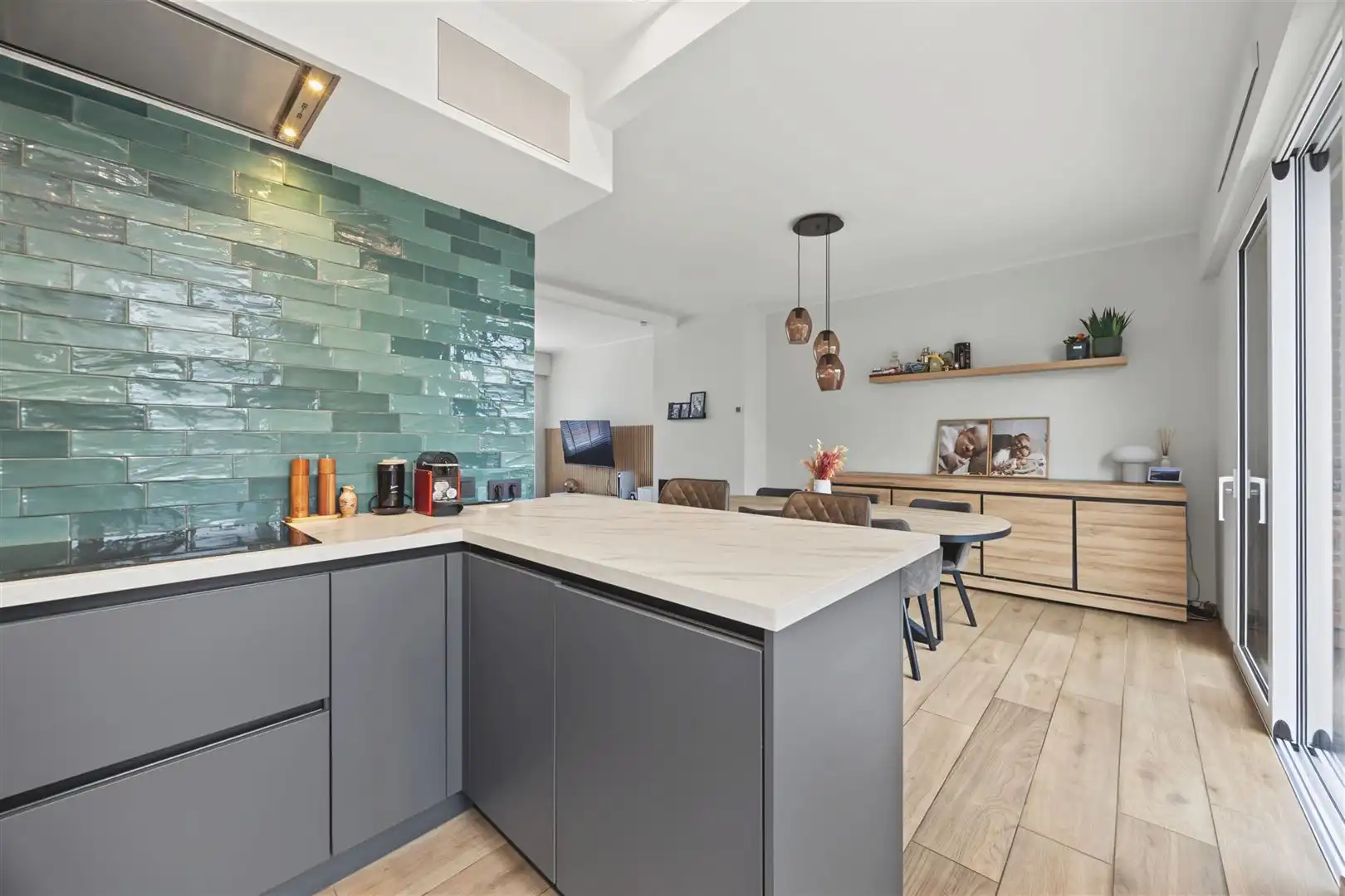 Energiezuinige en gerenoveerde woning in wijk Schoonbroek  foto 8