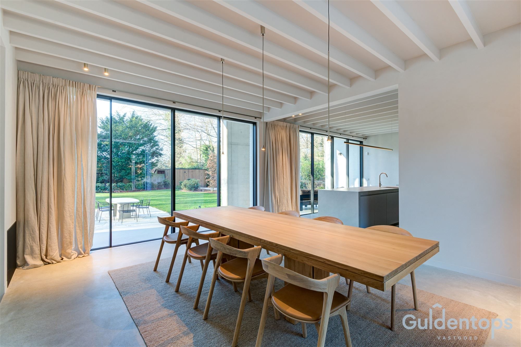 exclusieve villa op toplocatie te huur foto {{pictureIndex}}