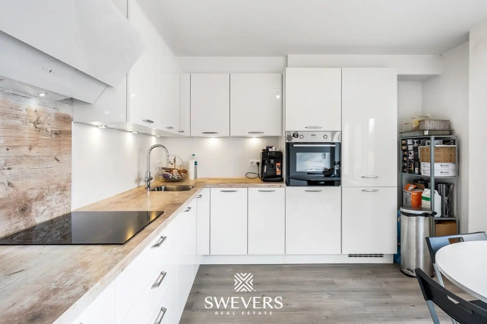 Modern handelspand met woonst in Heusden-centrum foto 8