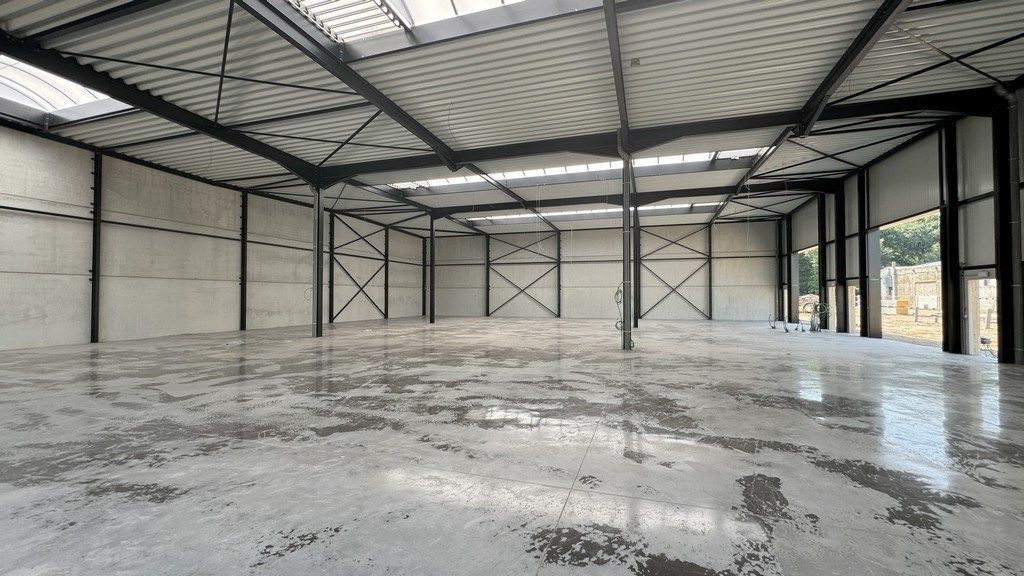 Nieuwbouw loods te huur in Buggenhout foto 3