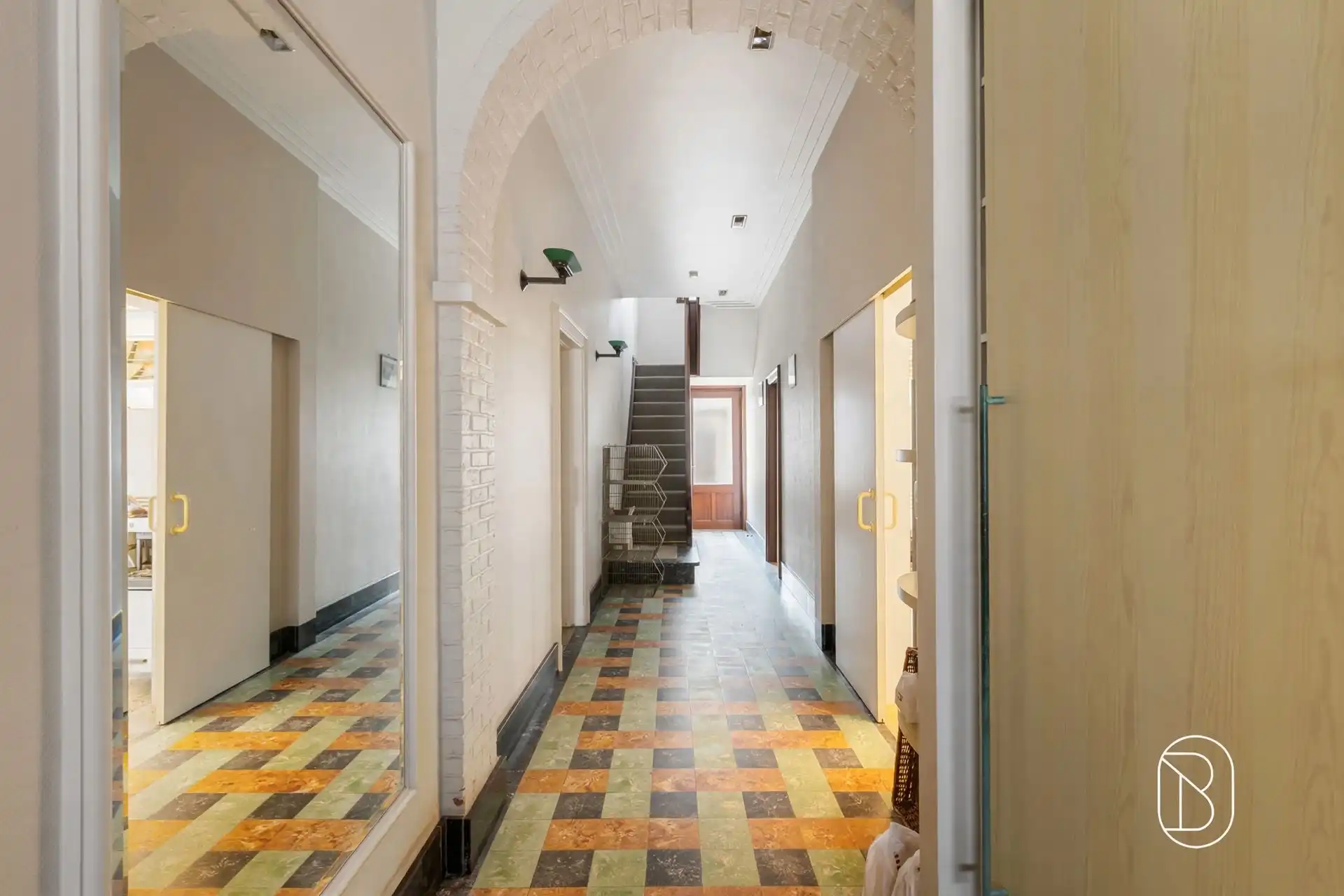 Veelzijdig handelspand met ruime woning in Deerlijk foto 23