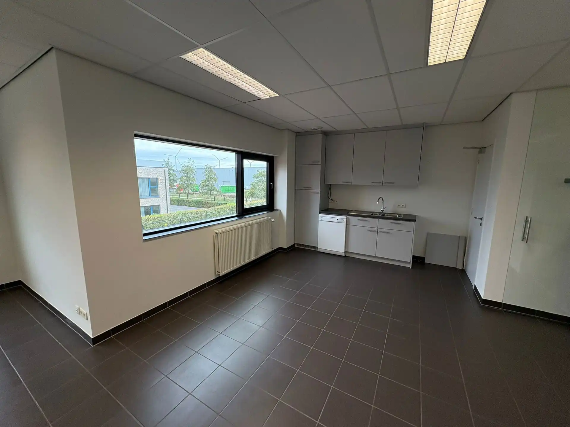 Kantooruimte 370m² te huur Geel  foto 12