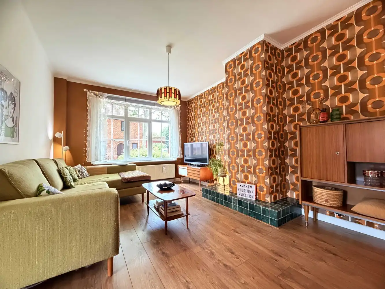 Degelijk gerenoveerde woning met minstens 5 slaapkamers en aangename tuin foto 2