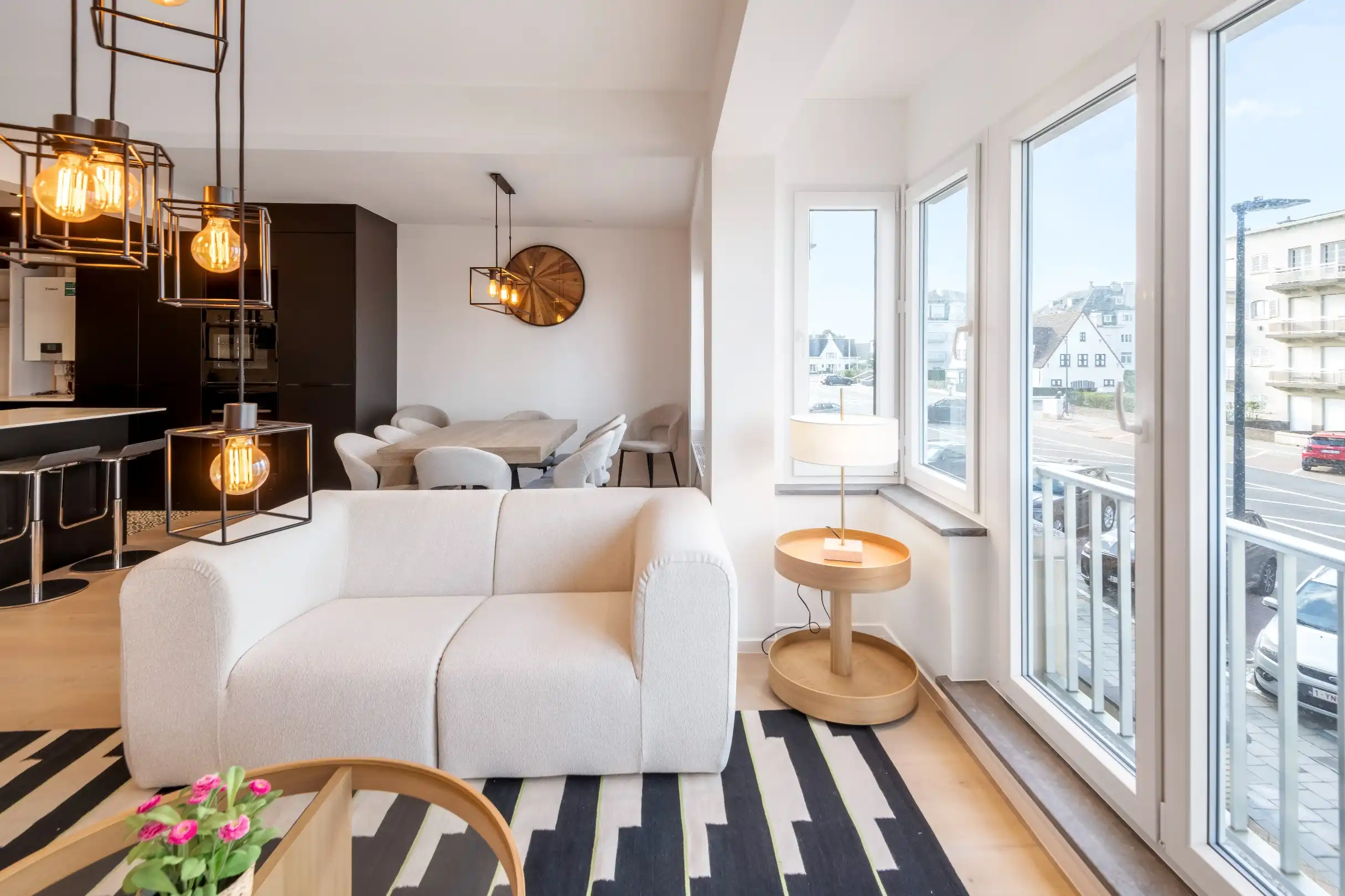 Prachtig gerenoveerd appartement gelegen te Albertstrand met open - en zeezicht foto 5