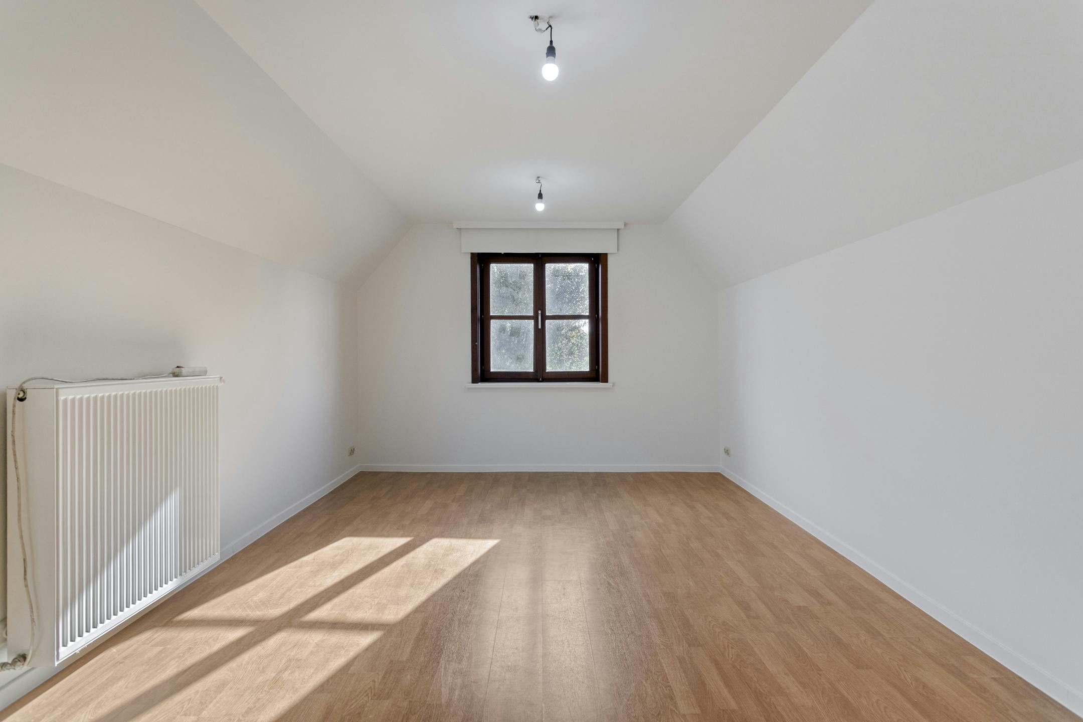 Alleenstaand huis met 4 kamers te koop in Beveren- Leie foto 20