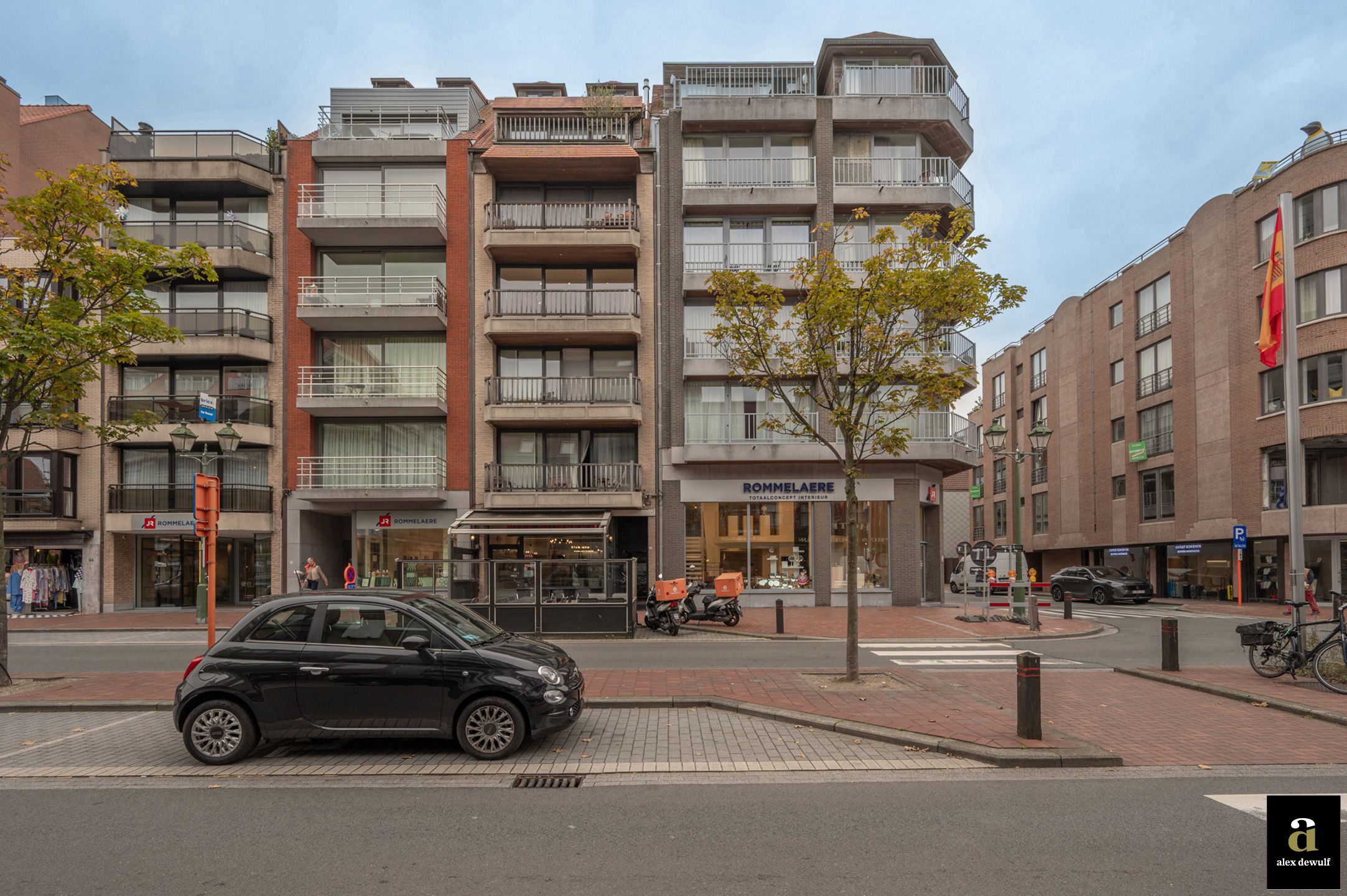 Ruim 2-slaapkamerappartement met westgericht terras foto 18