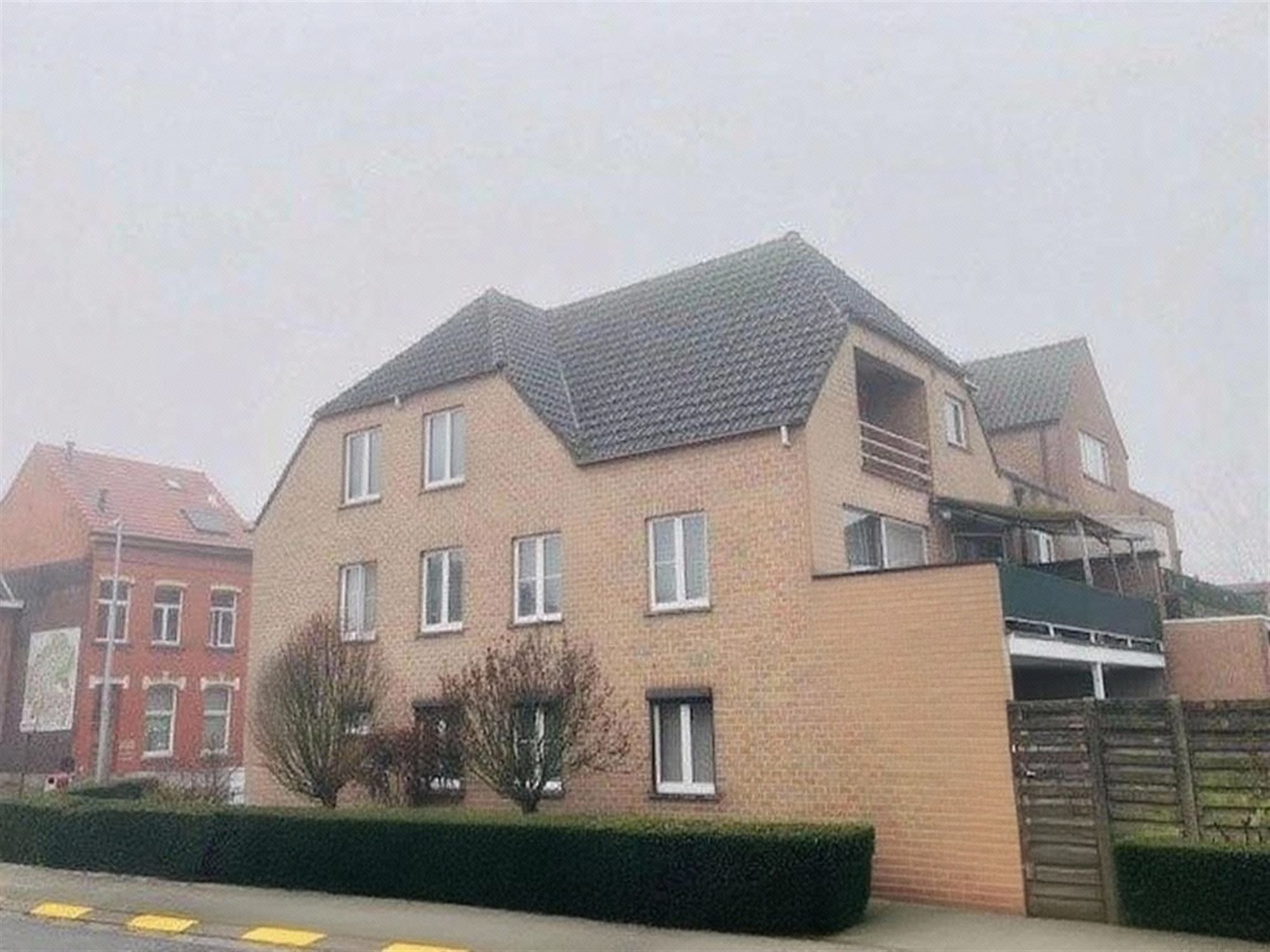 Instapklaar appartement met 2 slpks en garage in centrum  foto 15