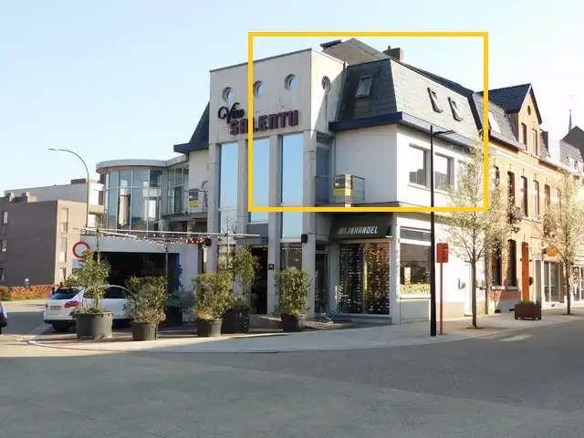 Duplex appartement in het centrum foto {{pictureIndex}}