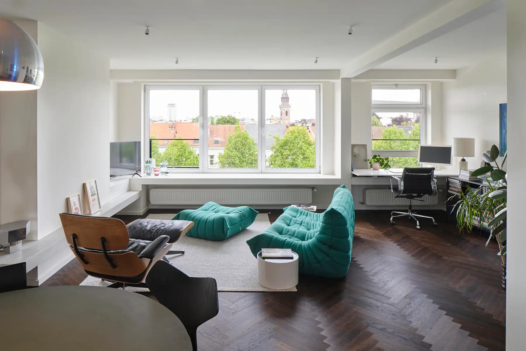 Penthouse te huur foto {{pictureIndex}}