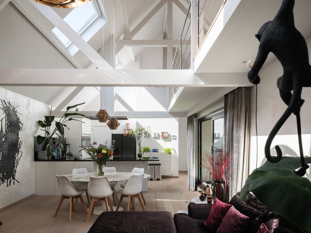 Bijzondere eigendom gelegen in een voormalige industriële katoenspinnerij. foto {{pictureIndex}}