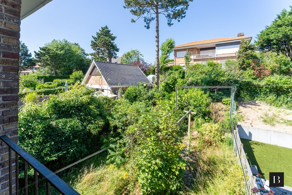 Te renoveren halfopen woning in de Concessie foto 17