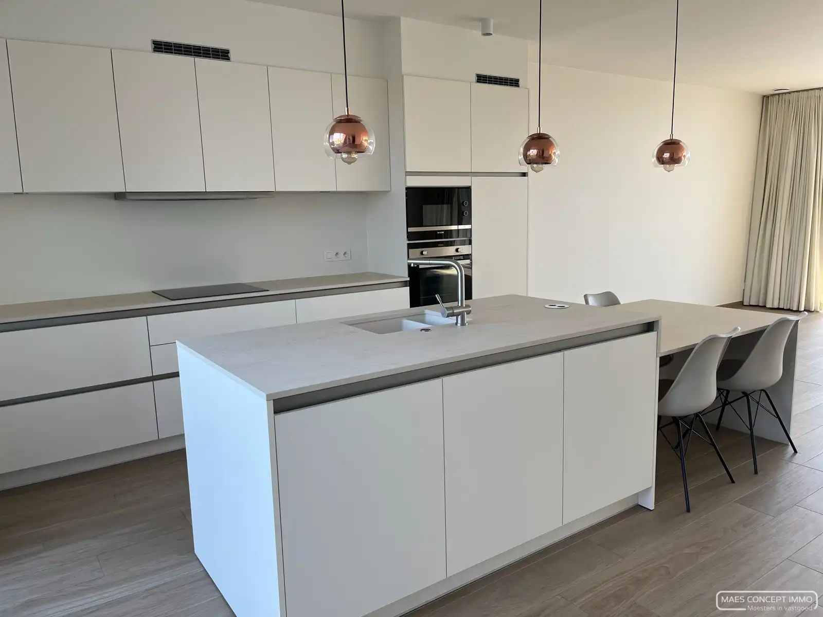 Energiezuinig appartement  te huur in centrum Anzegem met garage & parking foto 2