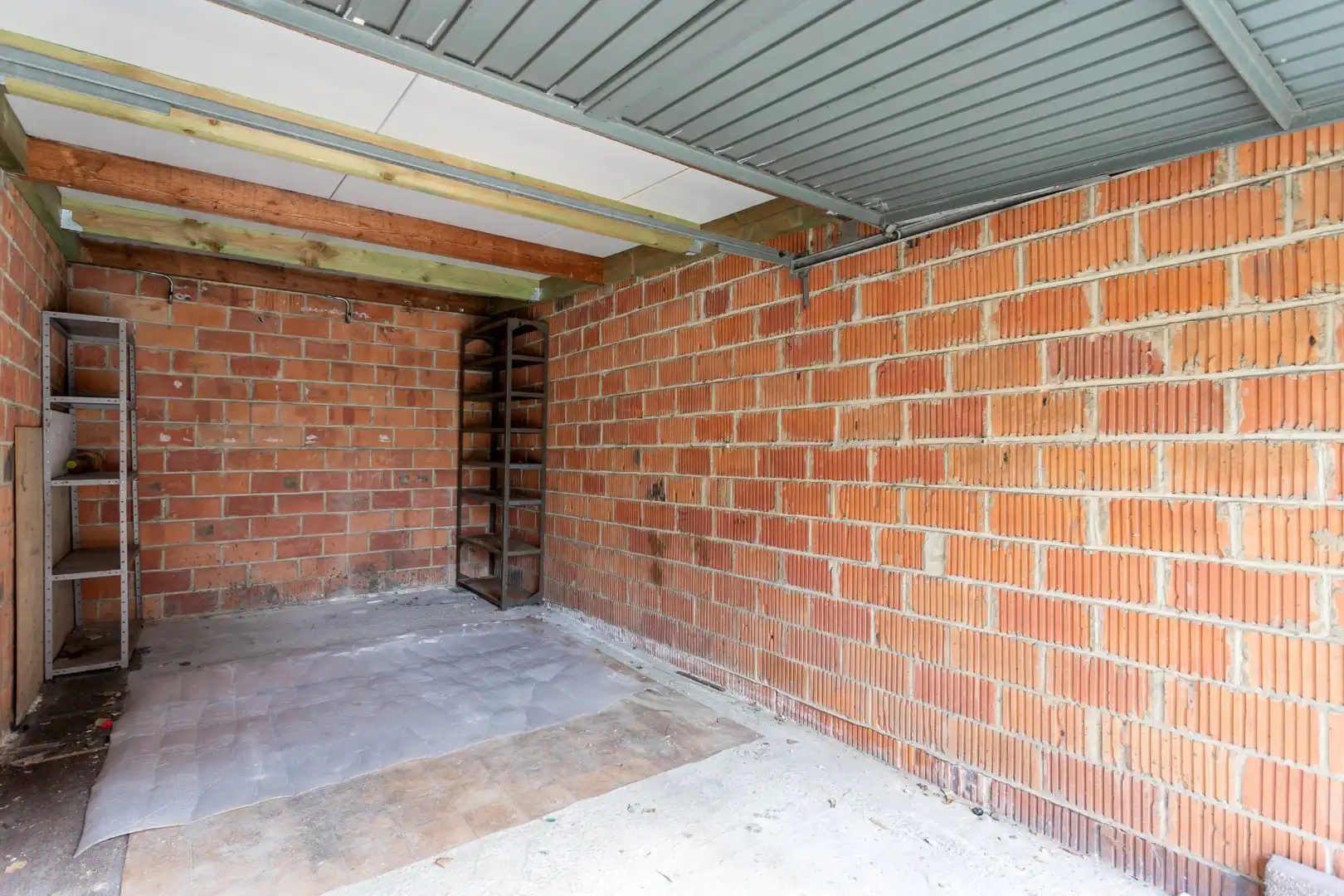 Gerenoveerd appartement met 2 slaapkamers, 2 terrassen en 2 garageboxen  foto 20