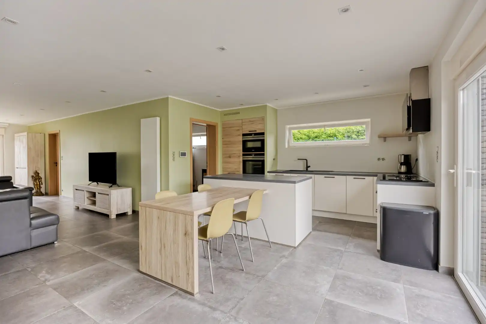 Goed en rustig gelegen gerenoveerde woning met 3 slaapkamers te Halle foto 7