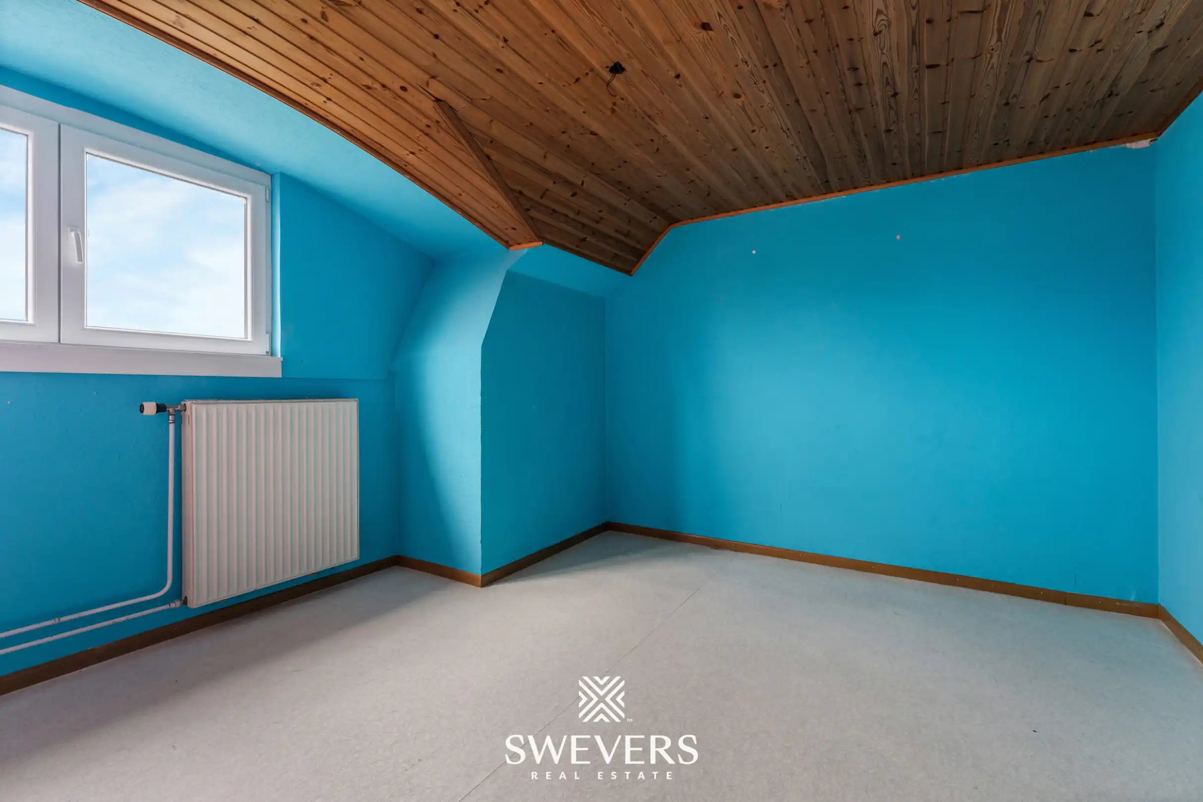Woning met veel potentieel en ruime tuin in Borgloon foto 24
