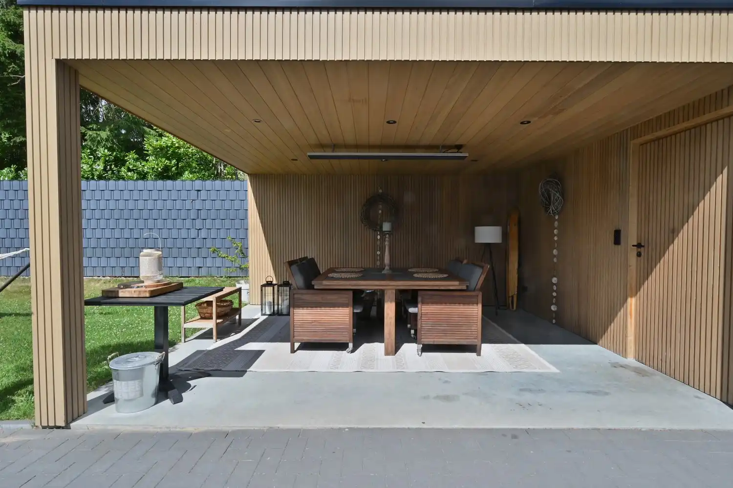 Exclusieve kantoorvilla met zwembad & poolhouse foto 10