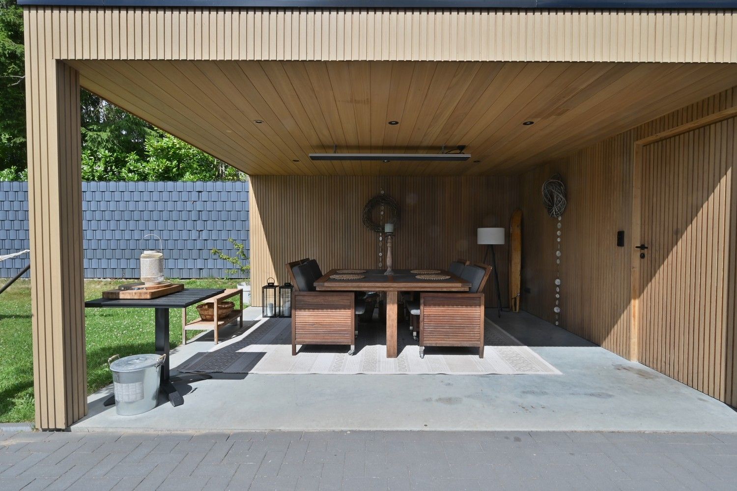 Exclusieve kantoorvilla met zwembad & poolhouse foto 10