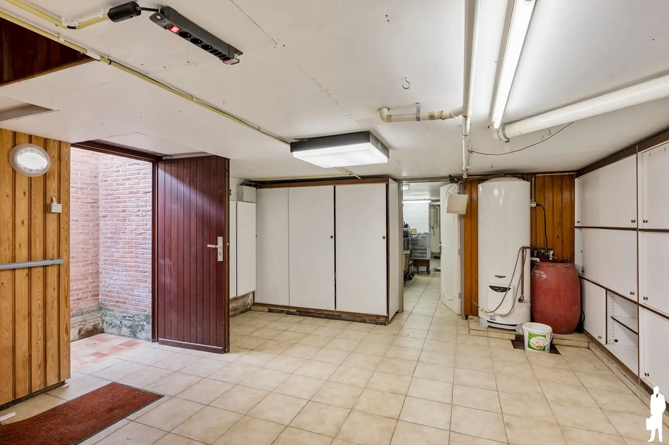 Ruime open bebouwing met 4 slaapkamers, dubbele garage en zuidoostgerichte tuin op ca. 26 are in Hofstade. foto 30