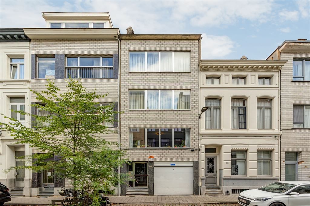 lichtrijk appartement met charme + terrasje  foto 17