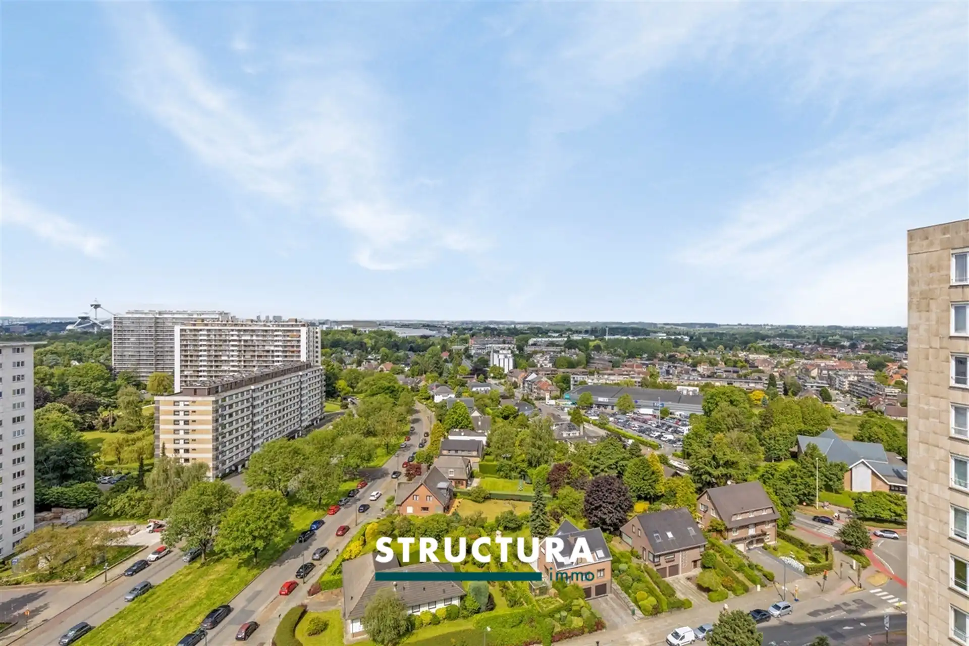 Appartement met 2 slaapkamers en prachtig uitzicht over Brussel. foto 13