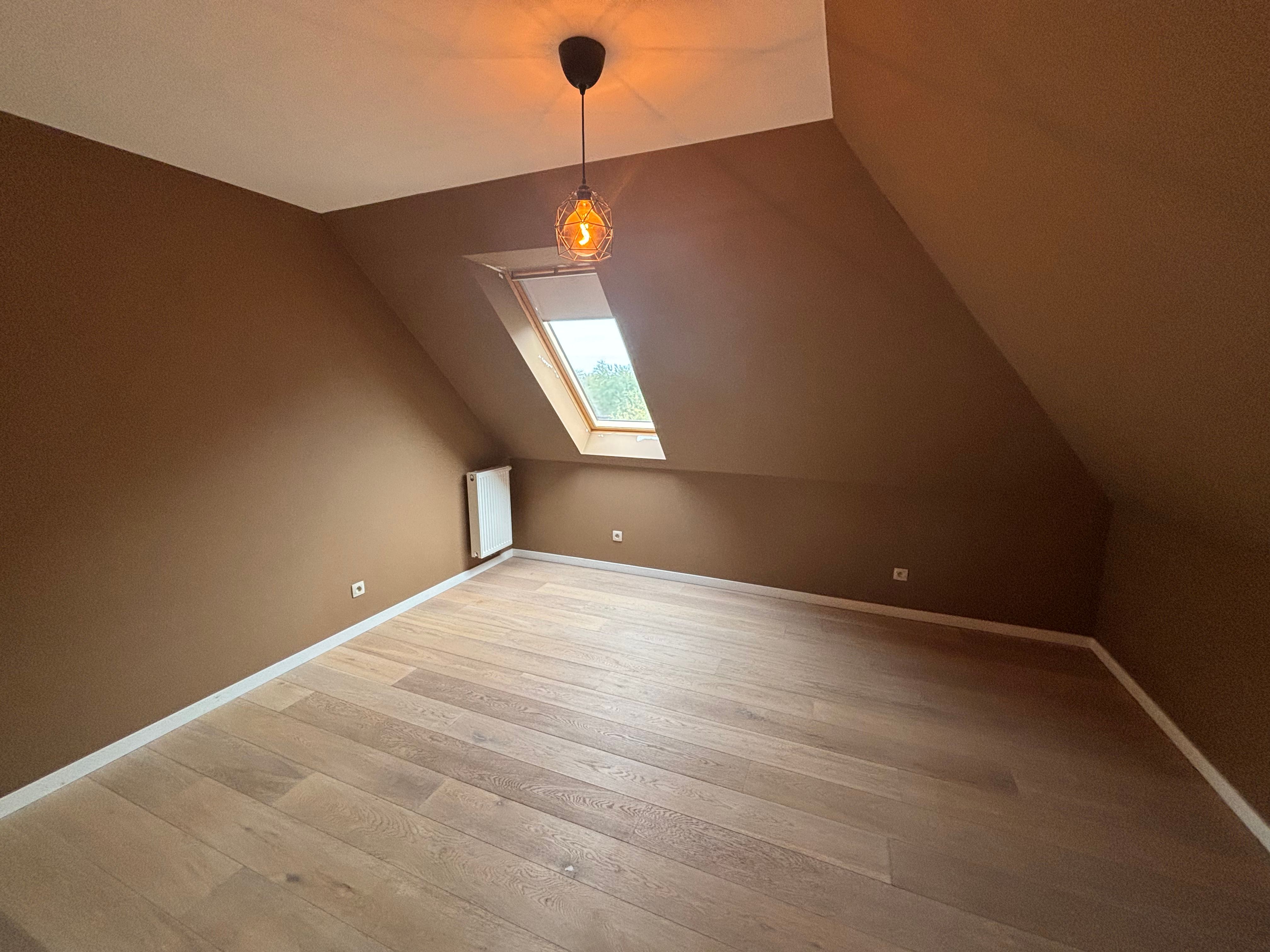 Energiezuinig 3-slaapkamer-duplex appartement in Merelbeke – onmiddellijk beschikbaar foto 9