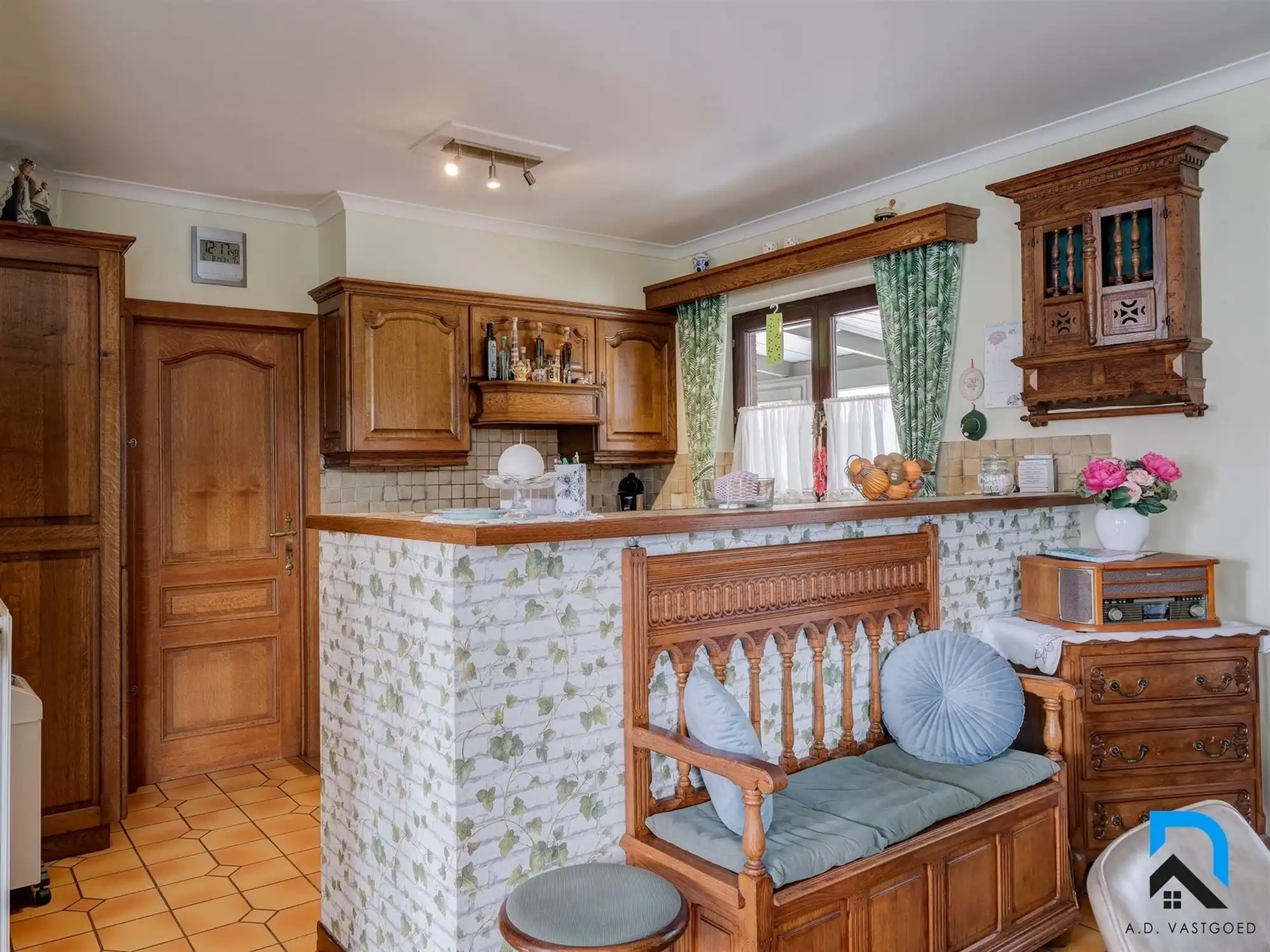 Ruime woning op toplocatie in Munsterbilzen foto 14