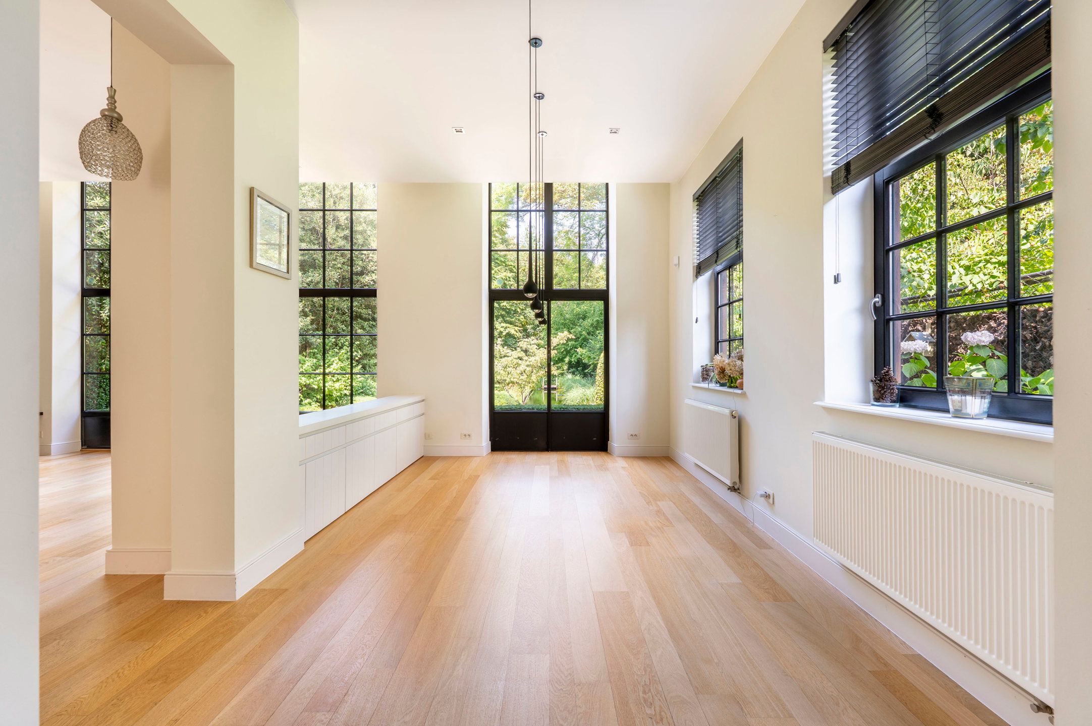 EDEGEM - Exclusieve villa met parktuin en zwemvijver foto 5