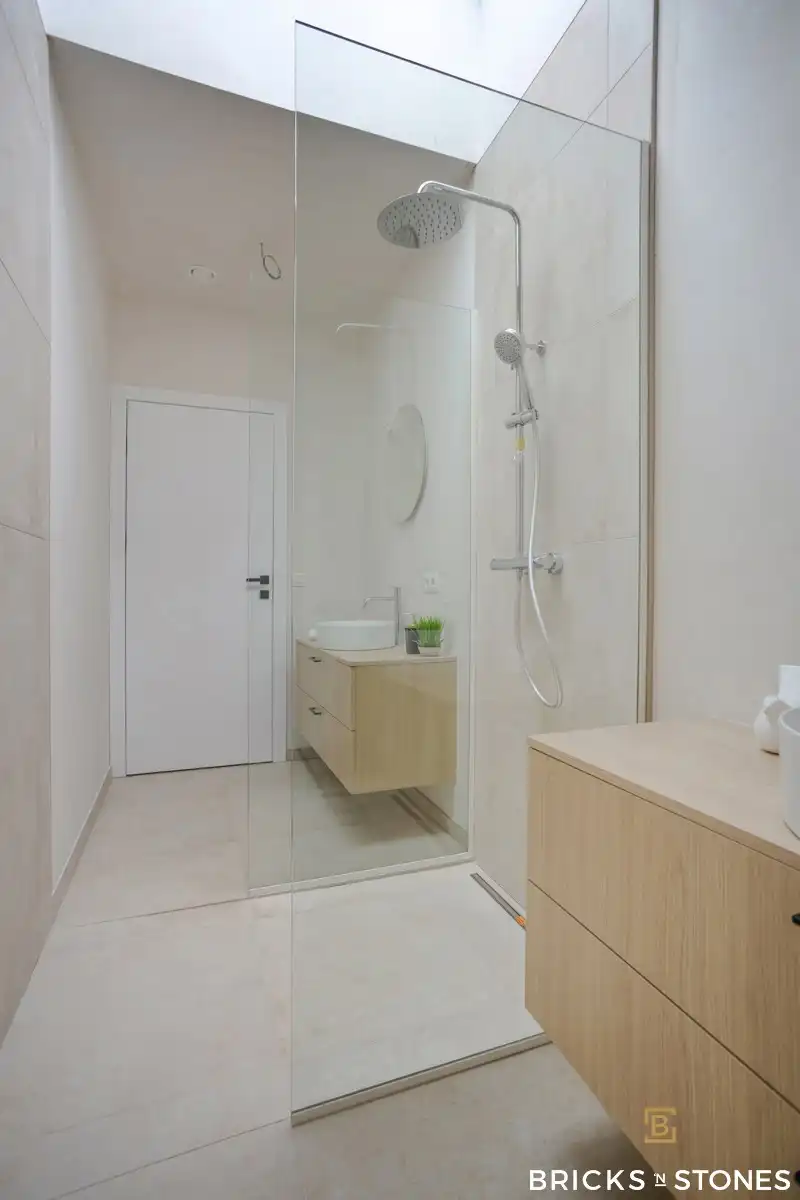 Stijlvolle nieuwbouwwoning met tuin, 3 slpks & 2 badk foto 18