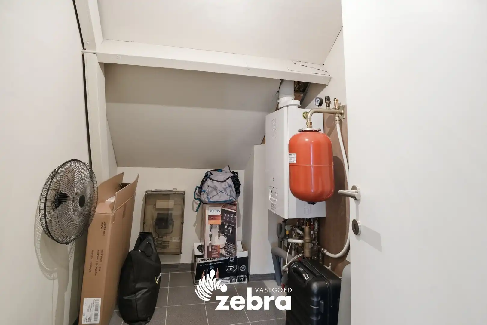 Instapklare woning met 4 slaapkamers nabij centrum Meulebeke! foto 21