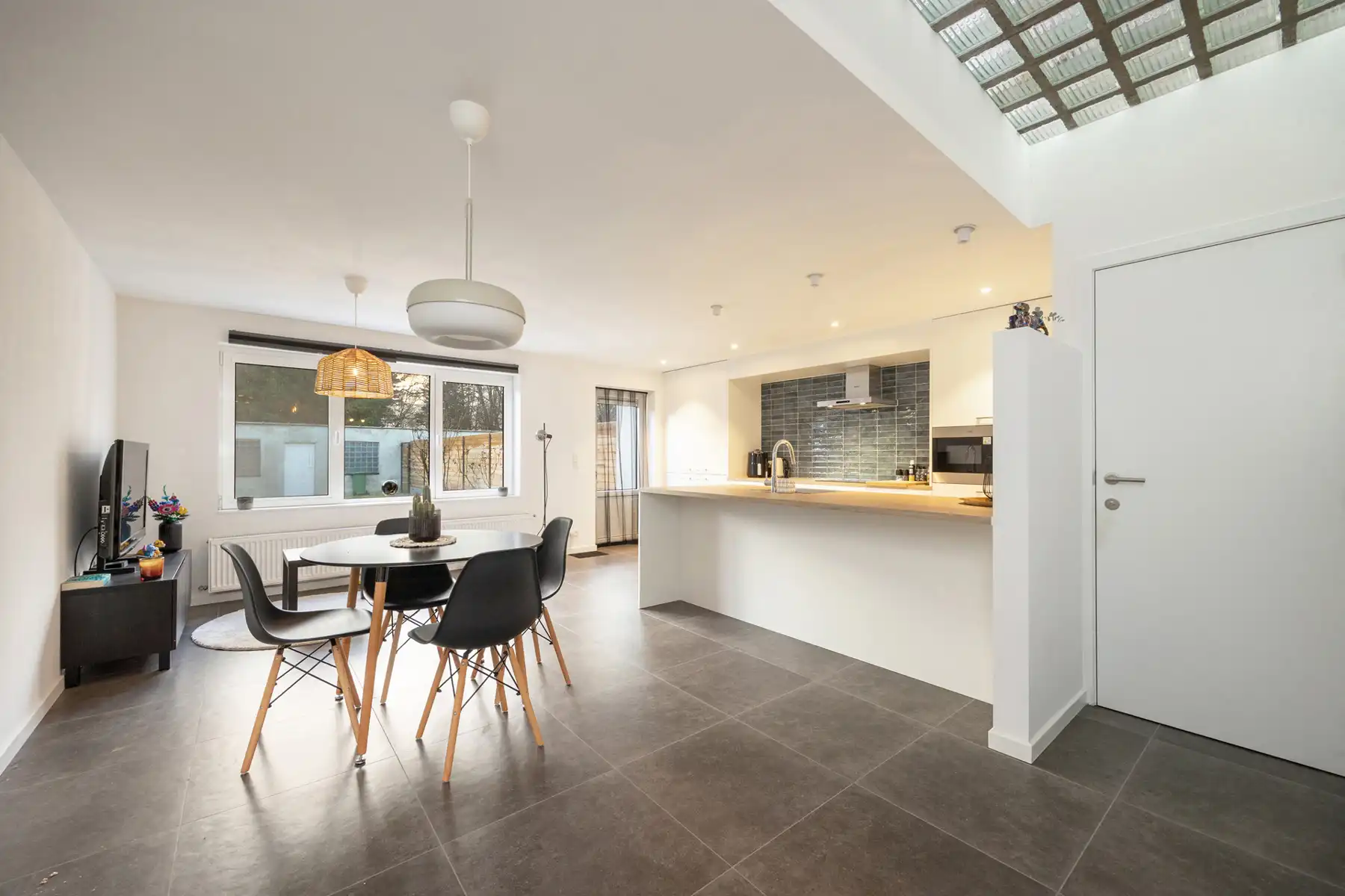 Studio-appartement nabij centrum van Brasschaat! foto 4