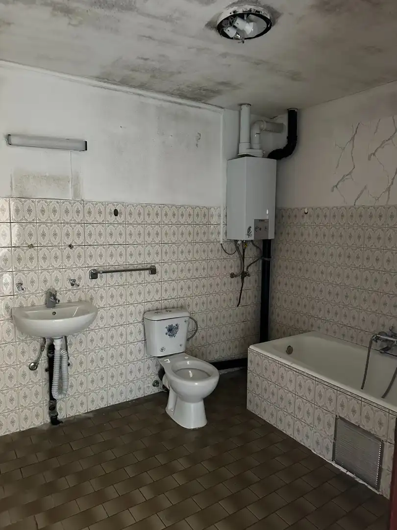 Goed gelegen belétage-rijwoning in Gent foto 15