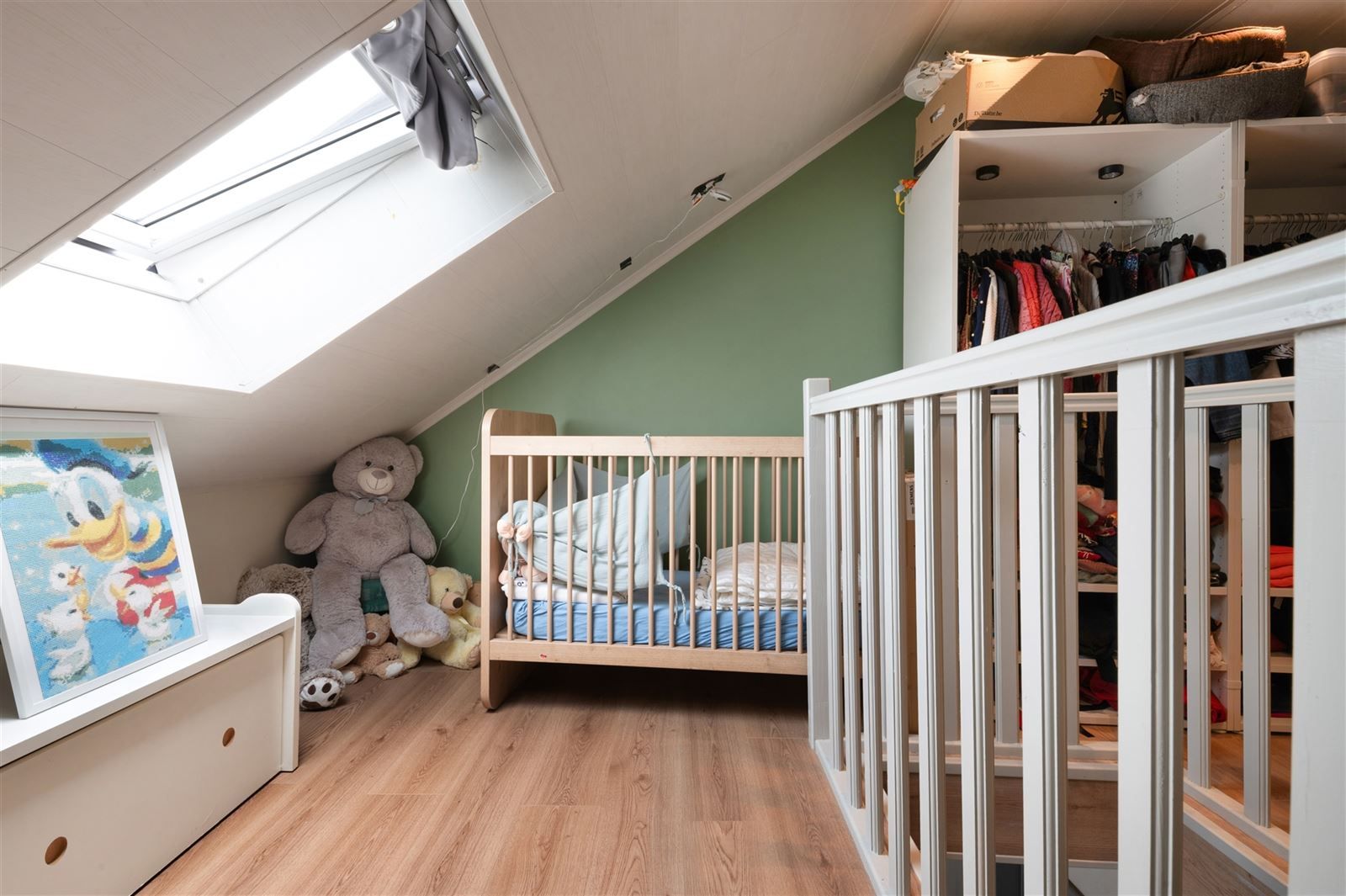 Instapklare rijwoning in rustige straat te Nieuwerkerken foto 16