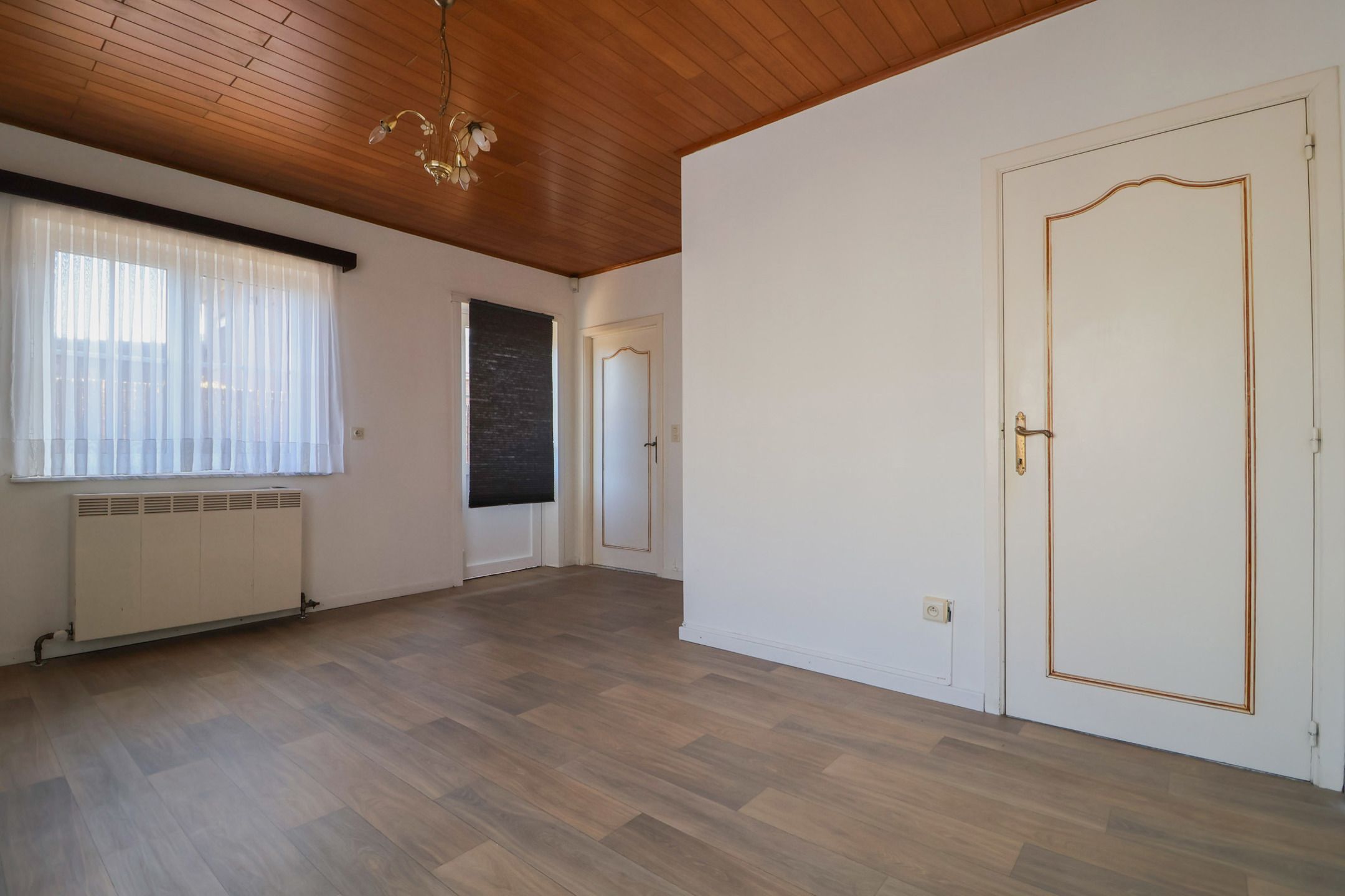 Uitstekend gelegen bungalow foto 11