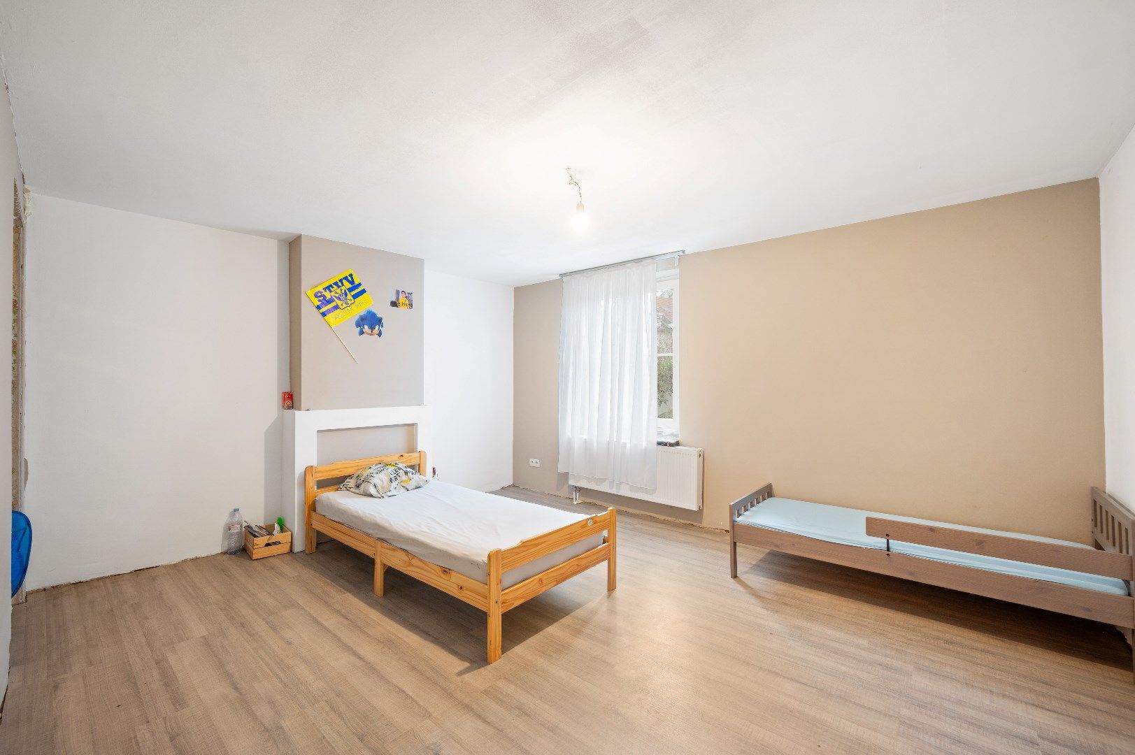 Centraal gelegen gezinswoning met 6 slaapkamers foto 19