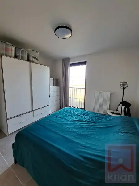 Recent 2 slaapkamer appartement met autostpl en kelderberging foto 10