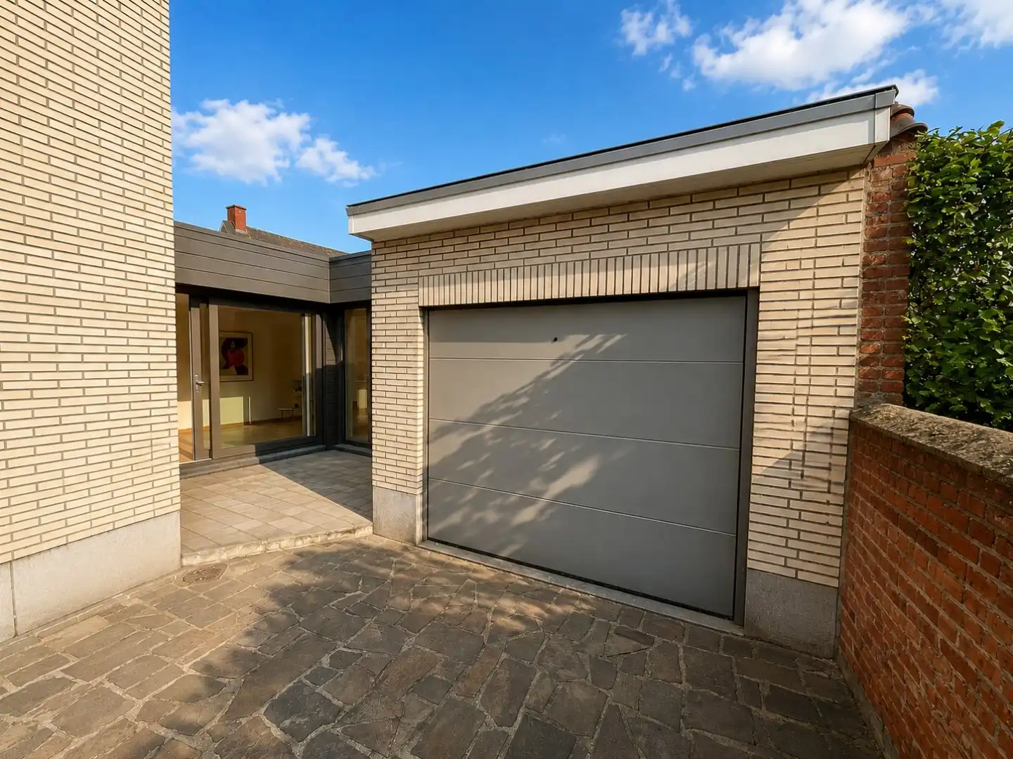 Residentie “Klokkegalm” – opbrengsteigendom met 3 appartementen en 3 garages foto 28