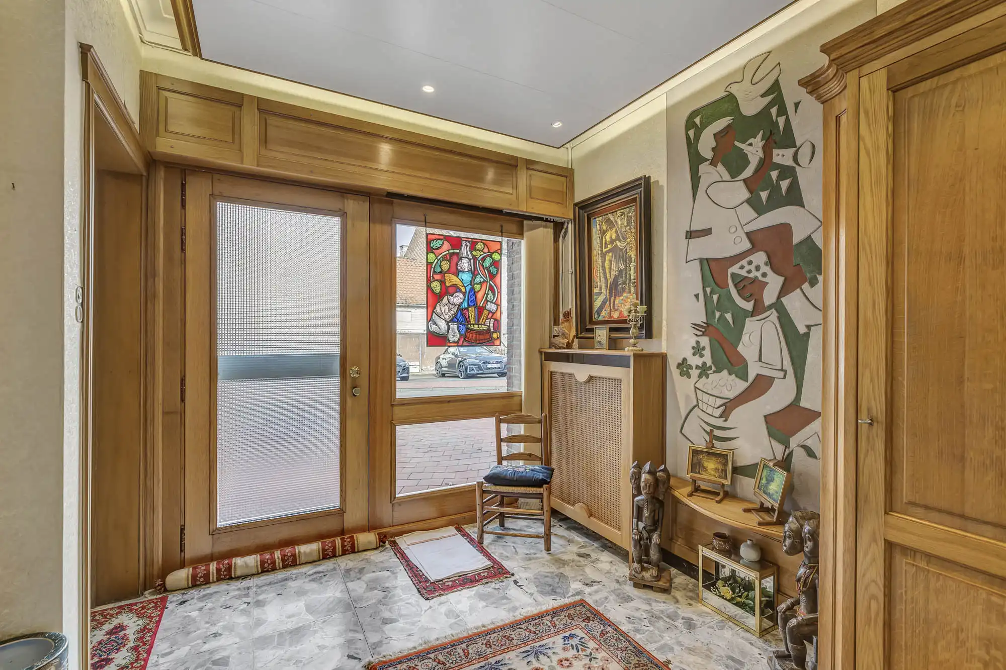 Gezellige woning met 3 slaapkamers en garage nabij centrum foto 2