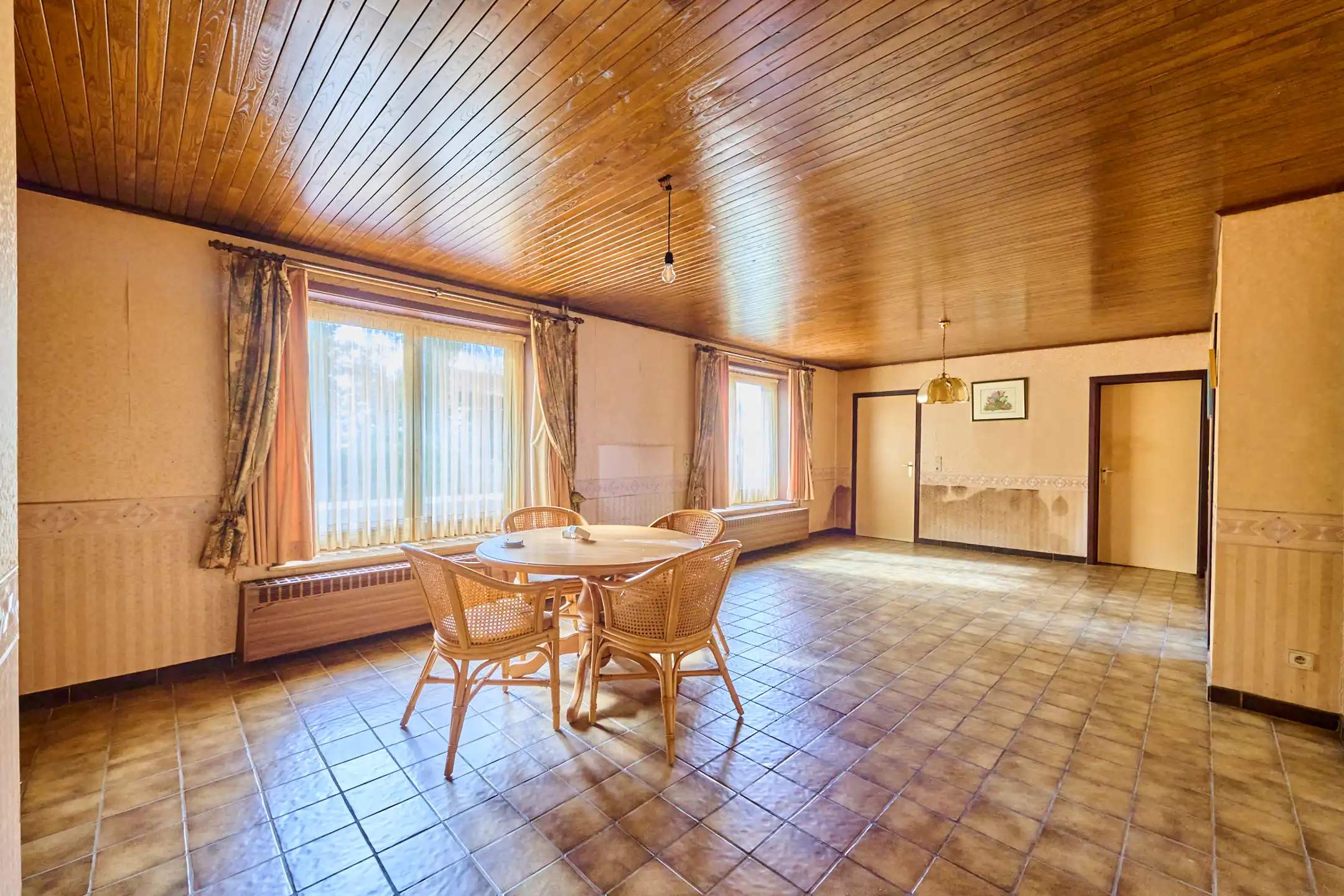 TE RENOVEREN WONING MET VEEL MOGELIJKHEDEN OP 3HA 54A38 CA foto 15