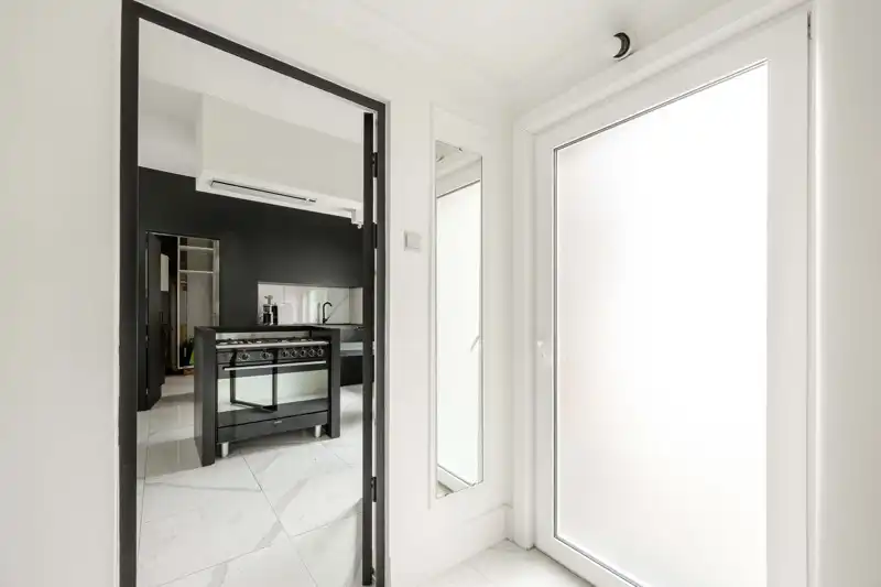 ✨ Karaktervolle herenwoning met tuin, garage en tal van mogelijkheden in hartje Vichte ✨ foto 8