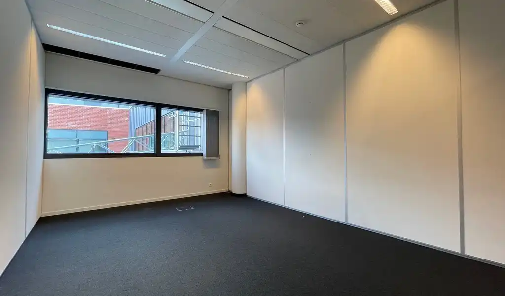 Instapklare kantoren te huur in De Mot in Mechelen foto 5