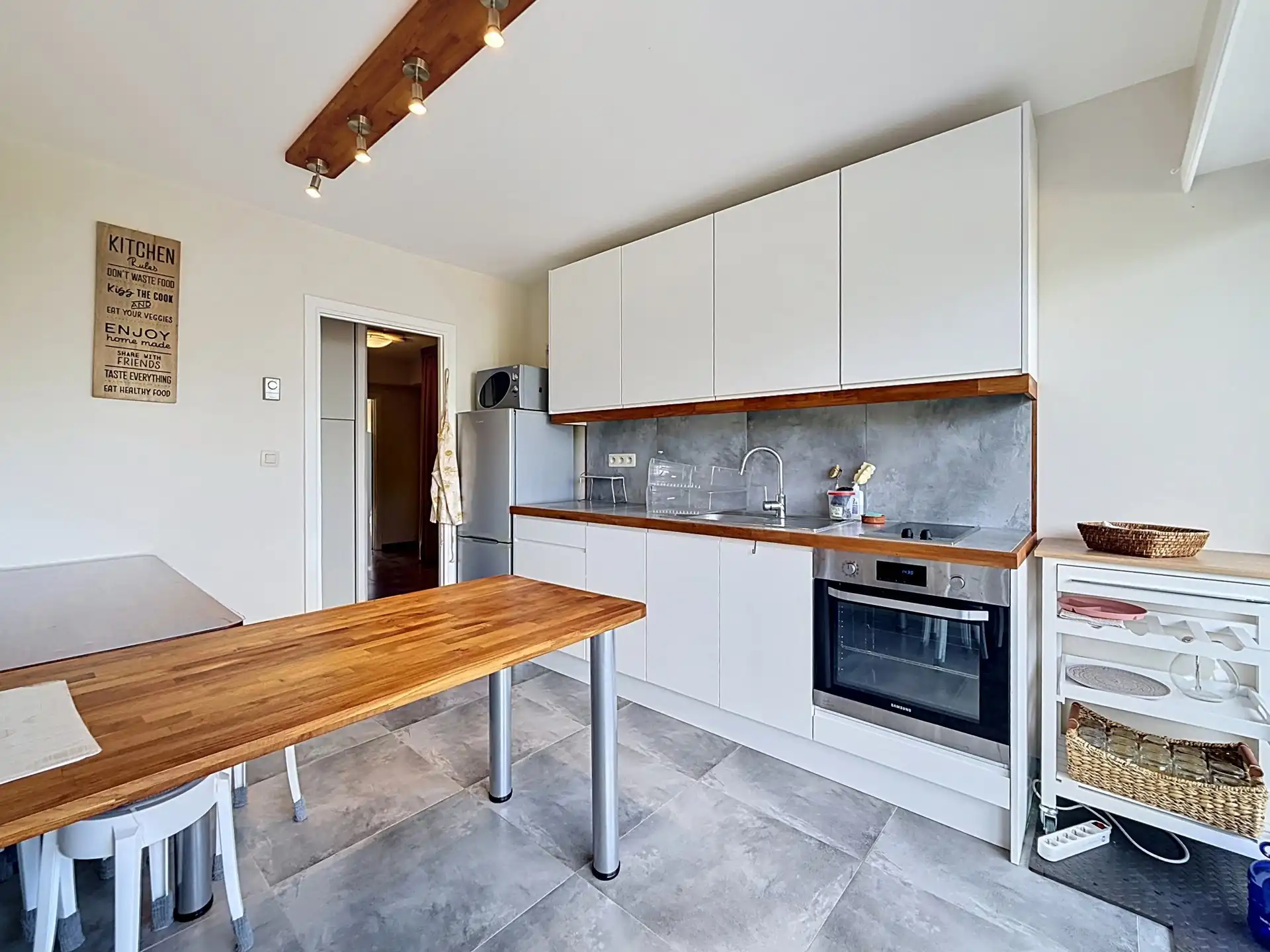 Prachtig volledig gerenoveerd 2-slpkmrappartement 96 m² foto 15