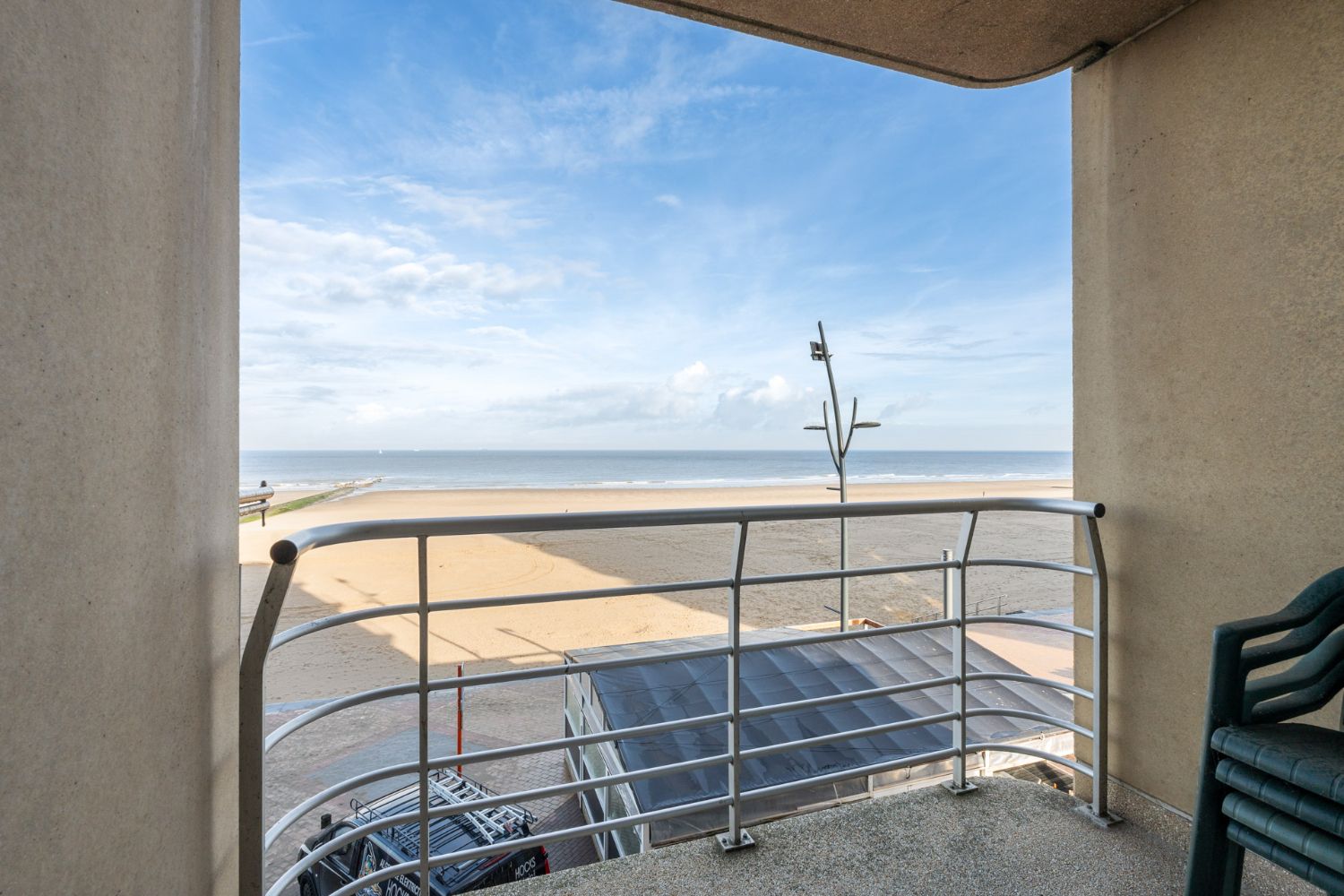 Eén slaapkamer appartement met frontaal zeezicht foto 17