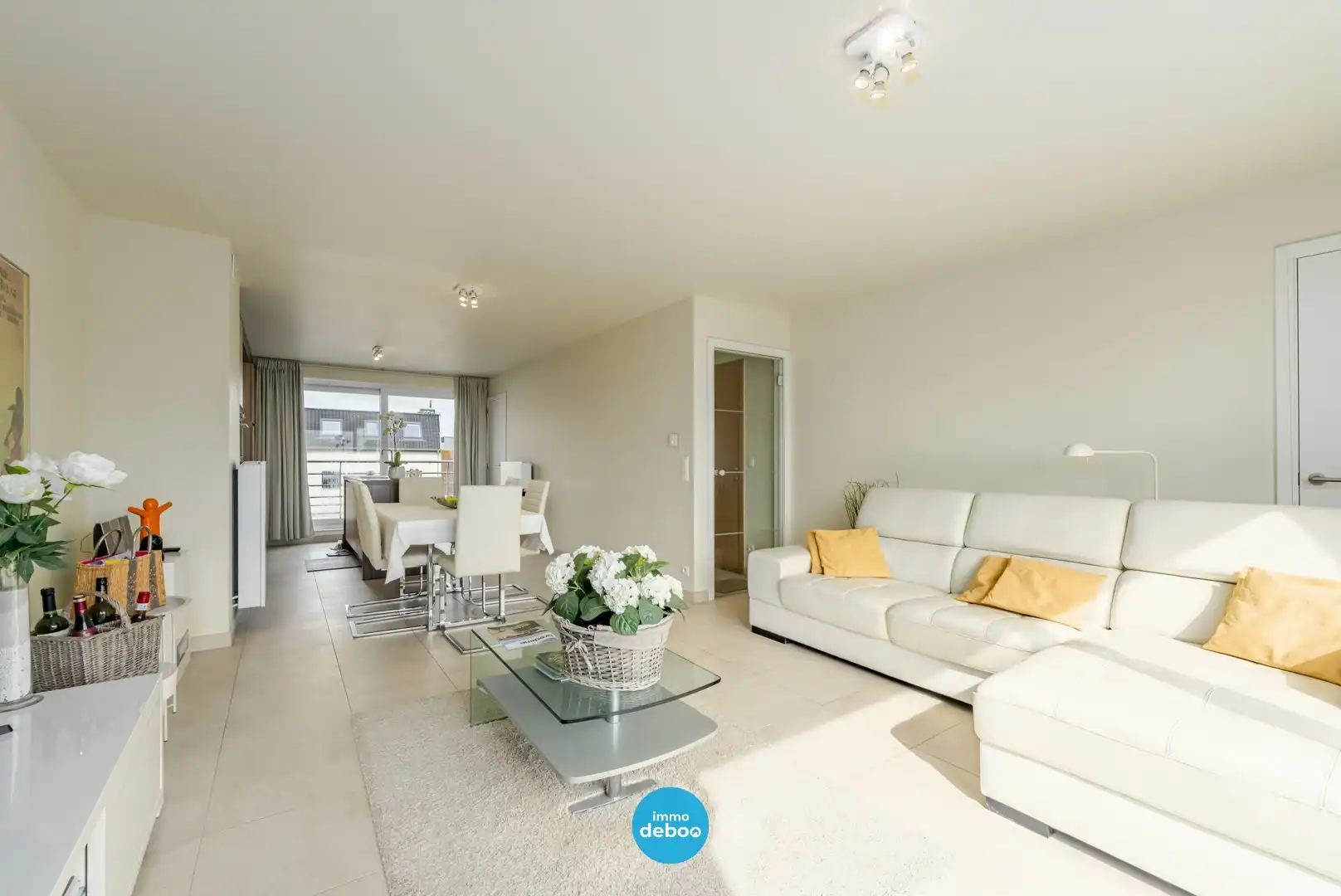 Perfect onderhouden duplex met open zicht vlakbij zee foto 7