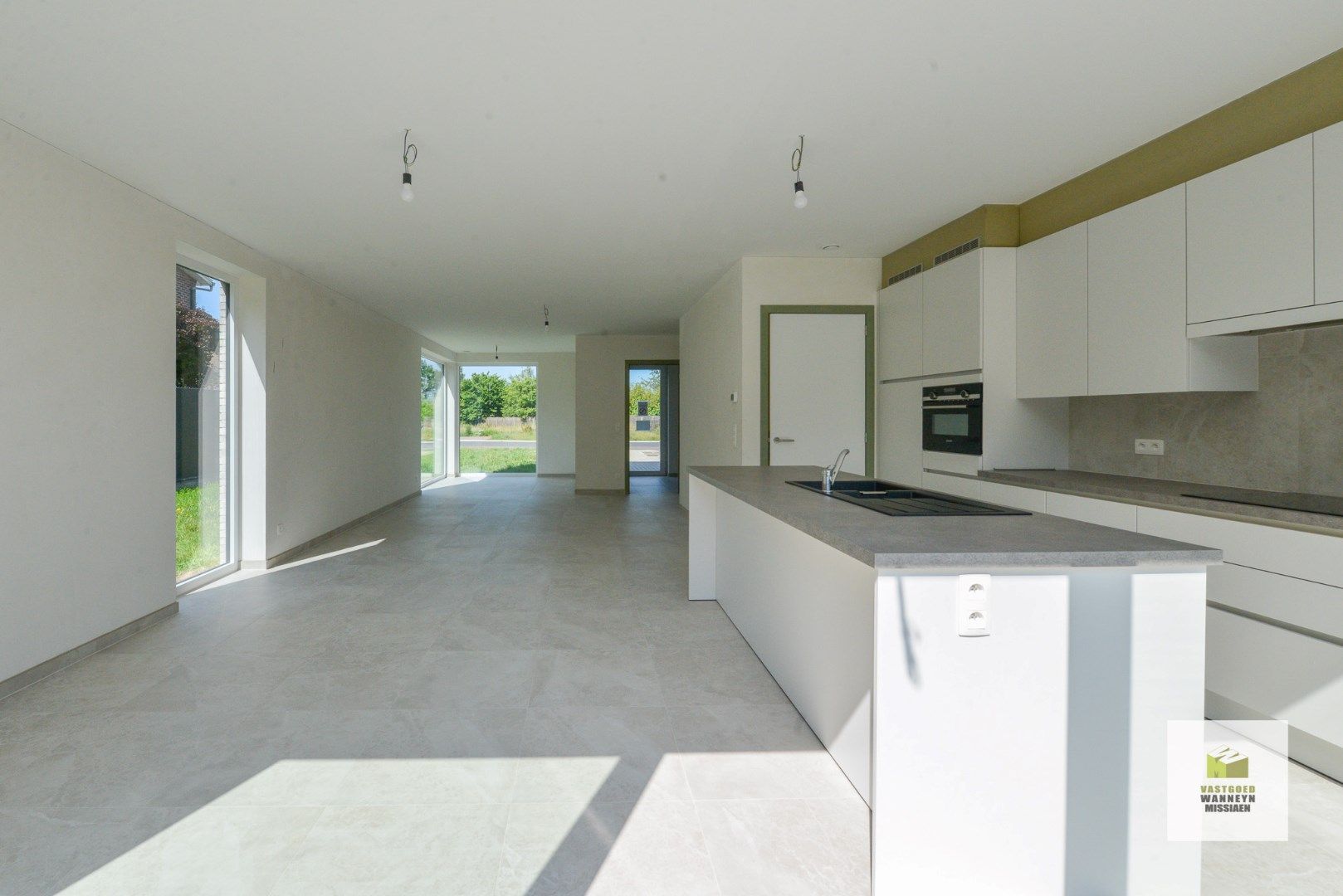 Nieuwbouwwoning met 4 slaapkamers met landelijk uitzicht, weide erbij kopen is mogelijk. foto 7