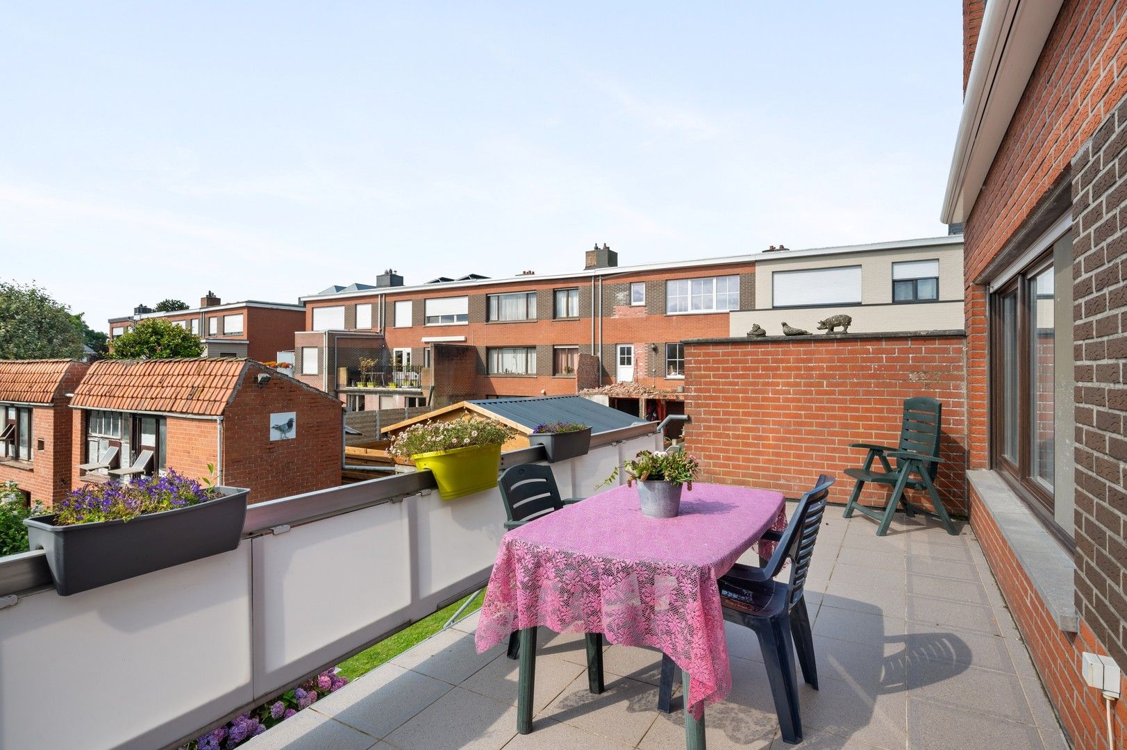 Te renoveren gezellige bel-etage hoekwoning met leuke tuin, 3 slaapkamers en grote garage foto 15