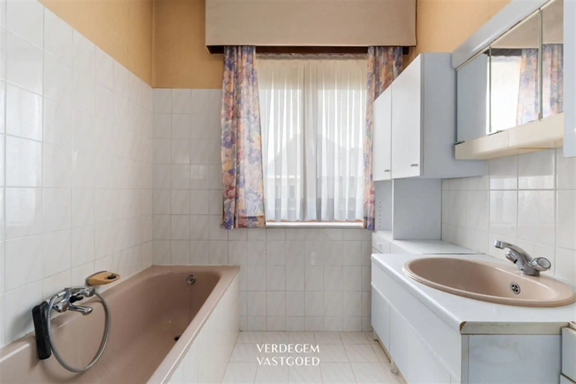 Centraal gelegen woning met 3 slaapkamers en tuin foto 15