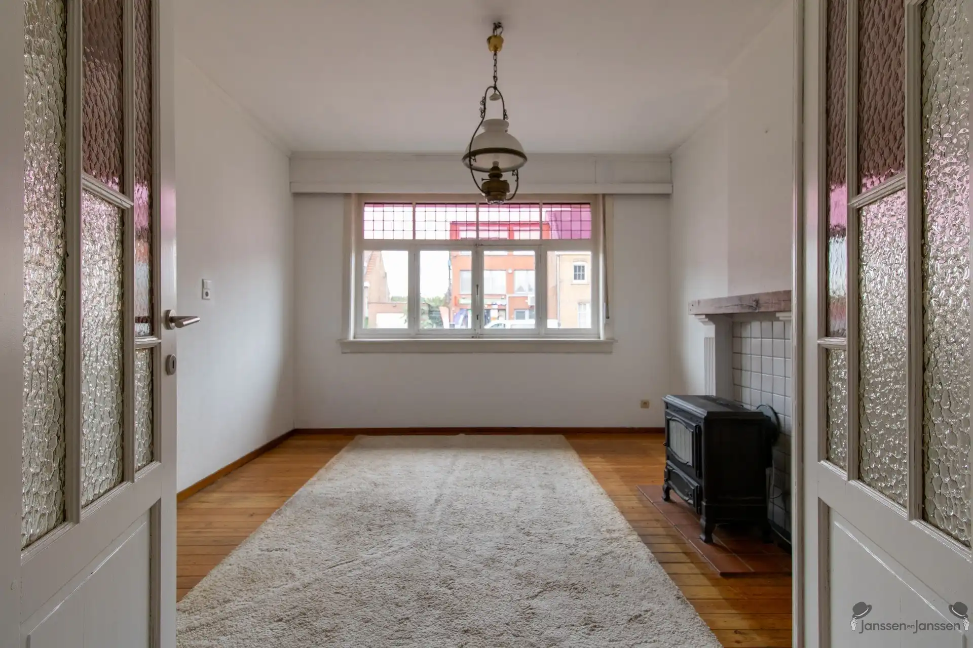 Hoofdfoto van de publicatie: Woning met tuin