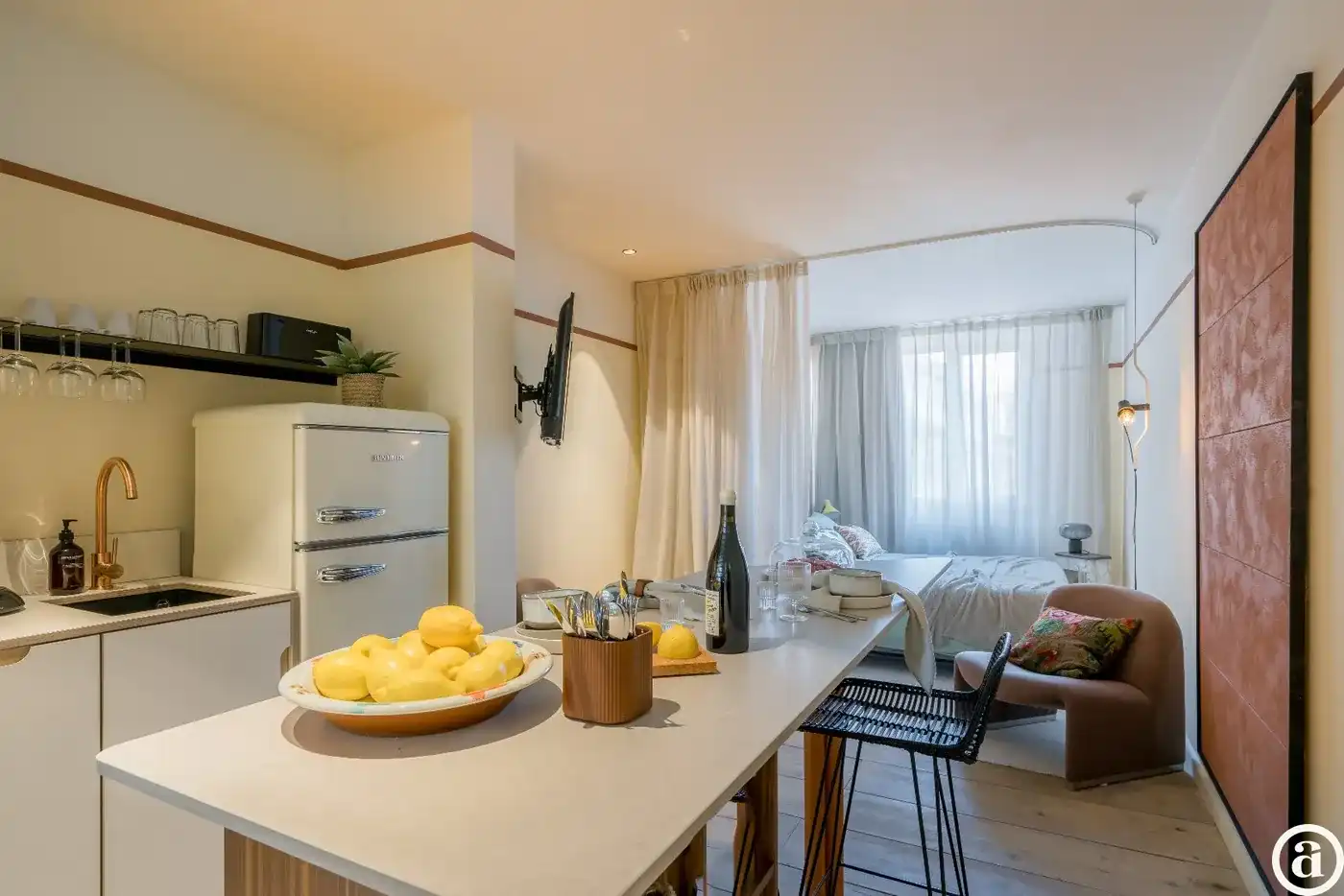 Gerenoveerde studio vlakbij het strand [Bayauxlaan]. foto 2