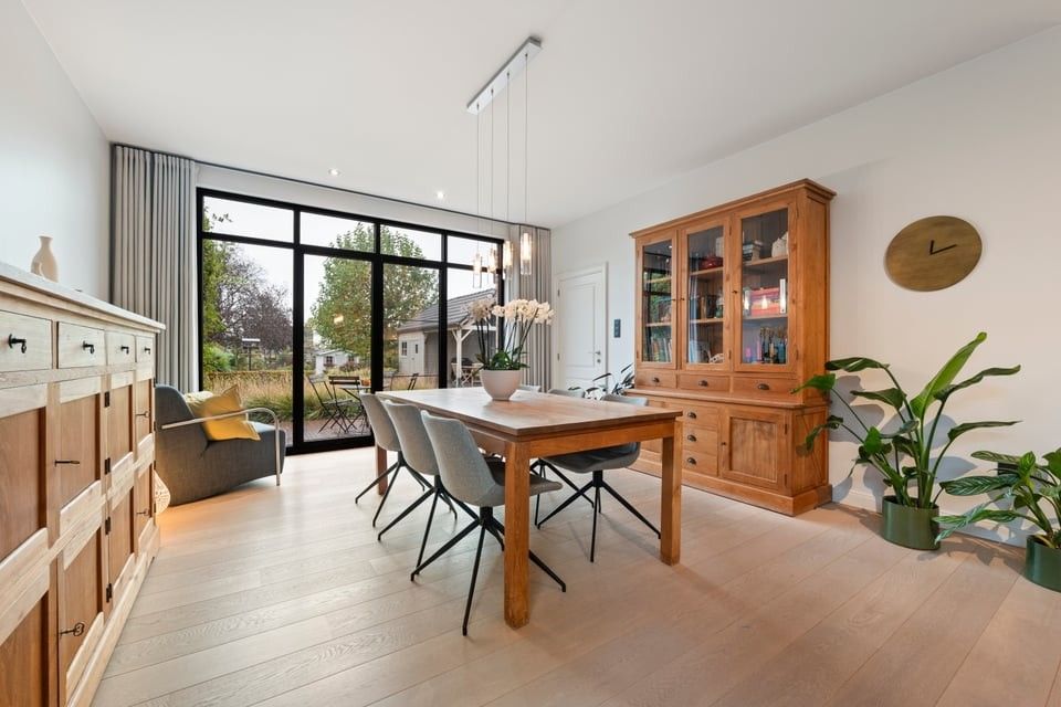 PRACHTIGE PASTORIJWONING MET DUBBELE GARAGE IN SINT-TRUIDEN foto 15